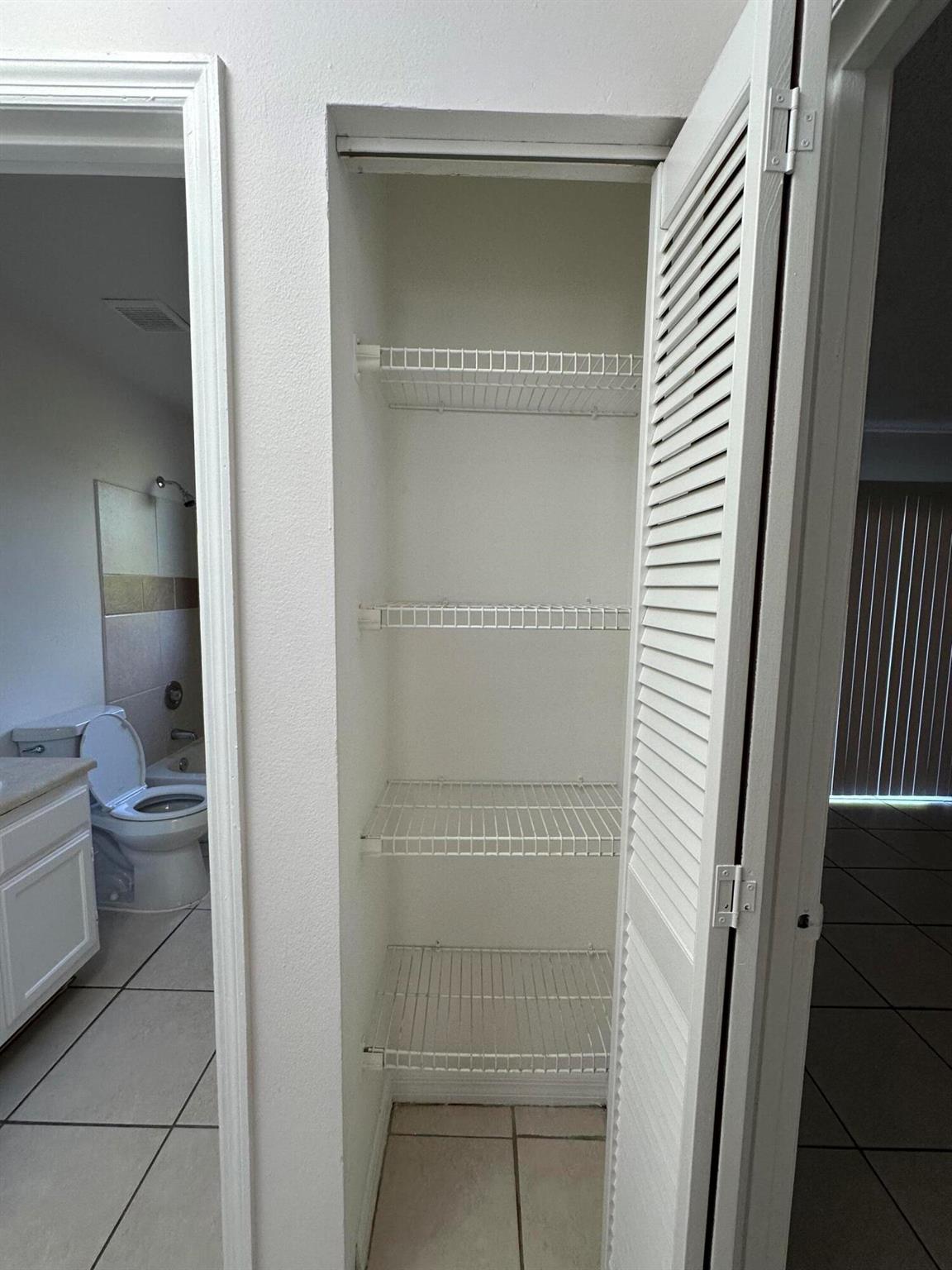 W A MARTIN - Residential Lease