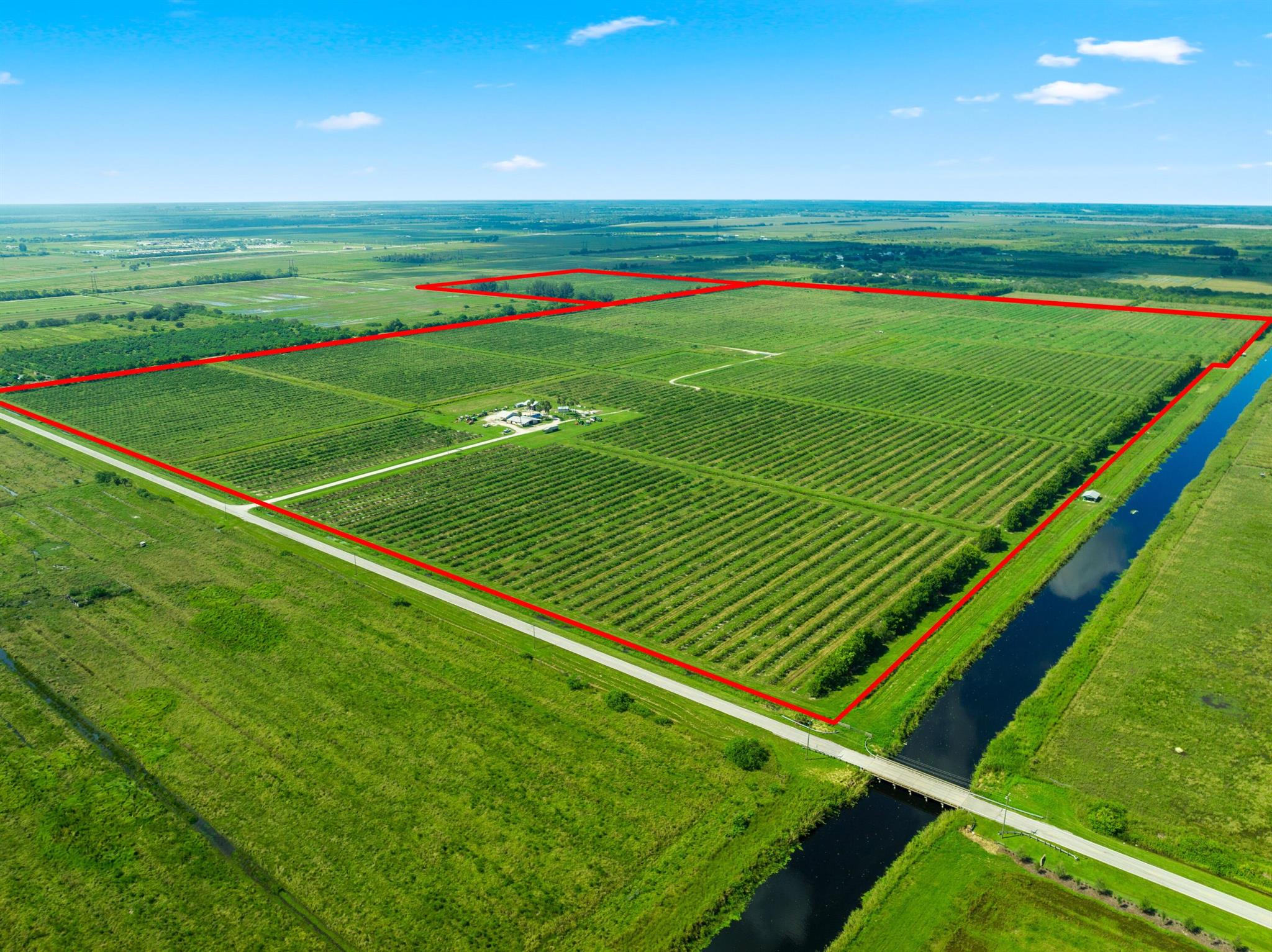 METES AND BOUNDS - Land