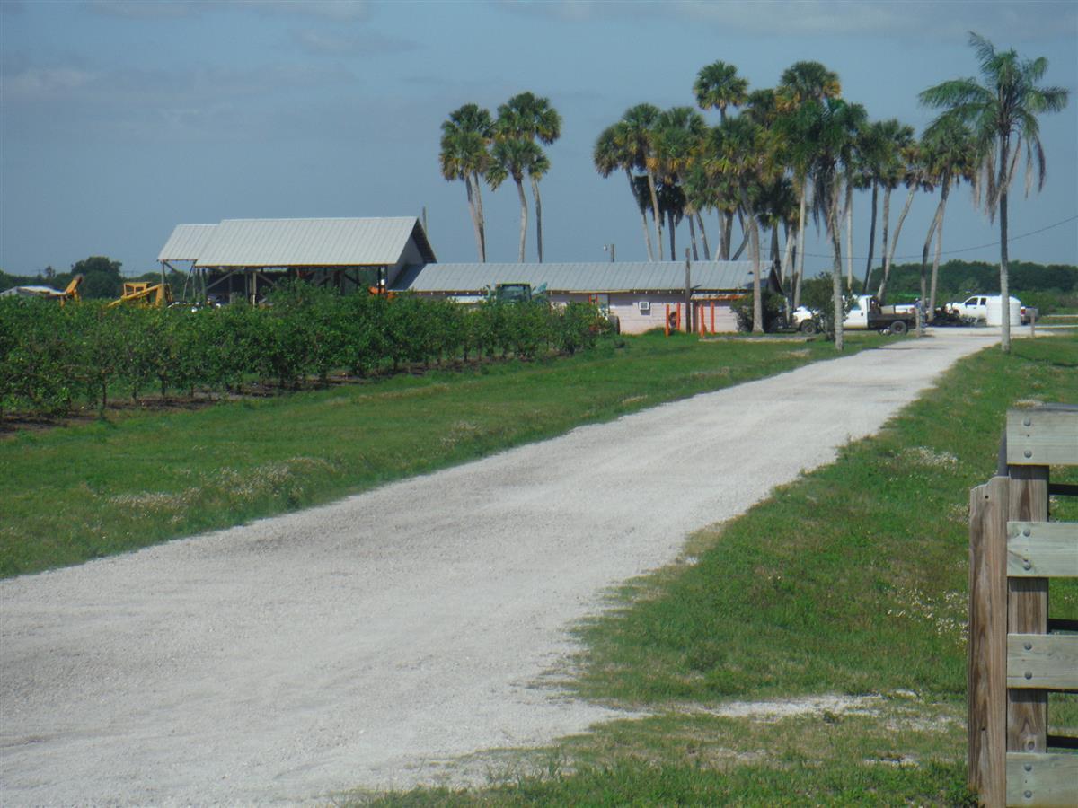 METES AND BOUNDS - Land