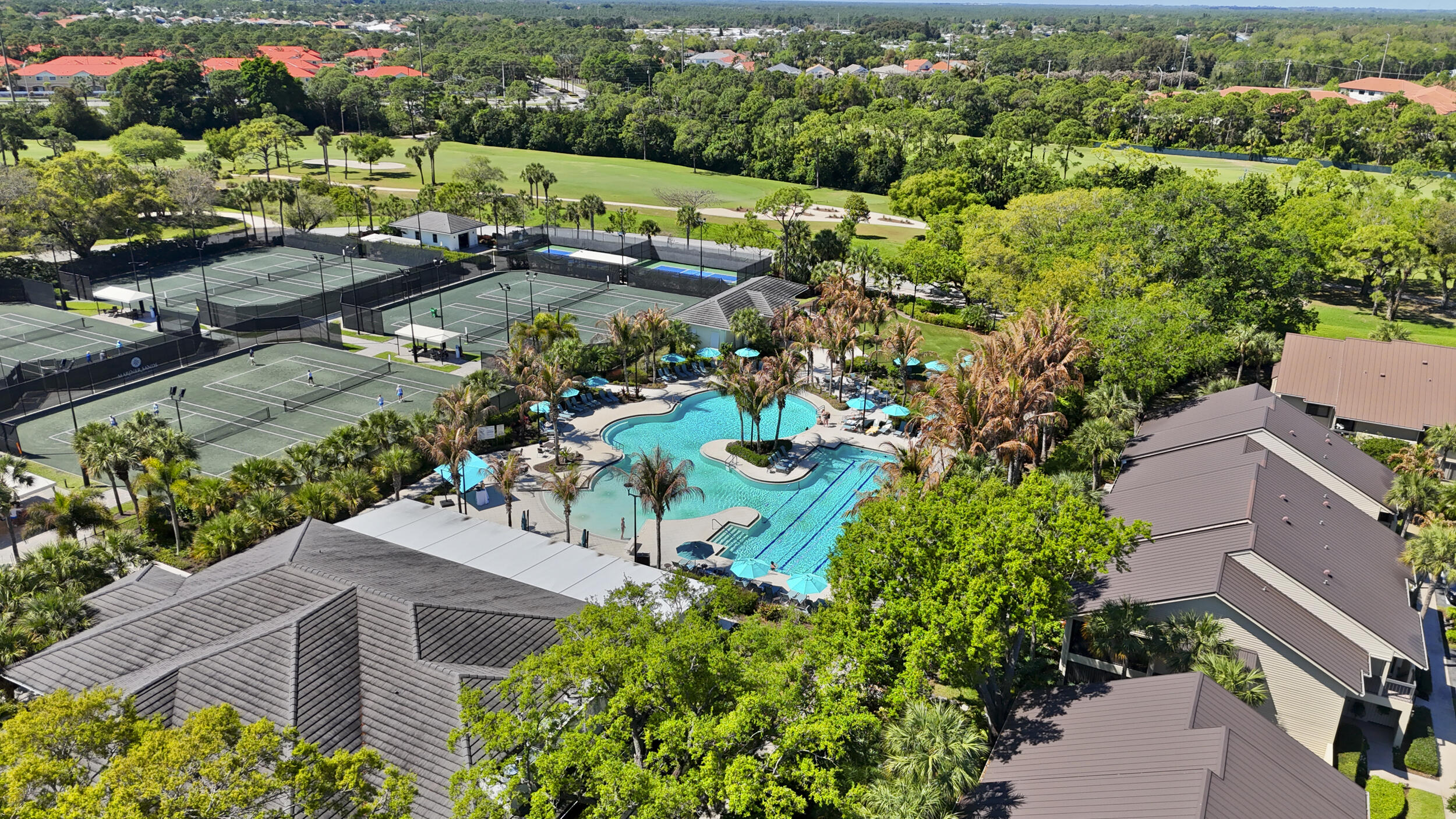 MARINER SANDS CLUB VILLAS CONDO - Residential