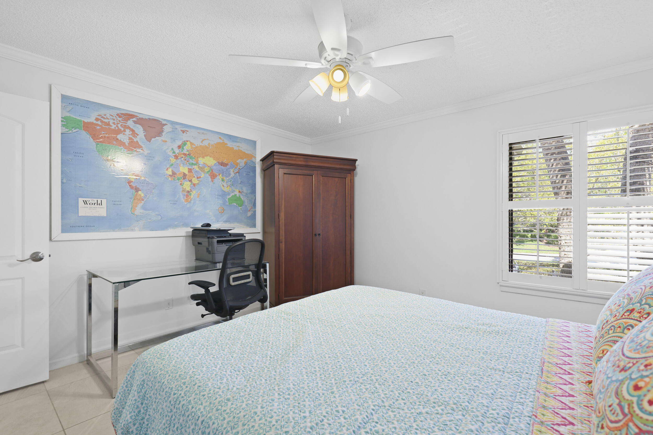 MARINER SANDS CLUB VILLAS CONDO - Residential