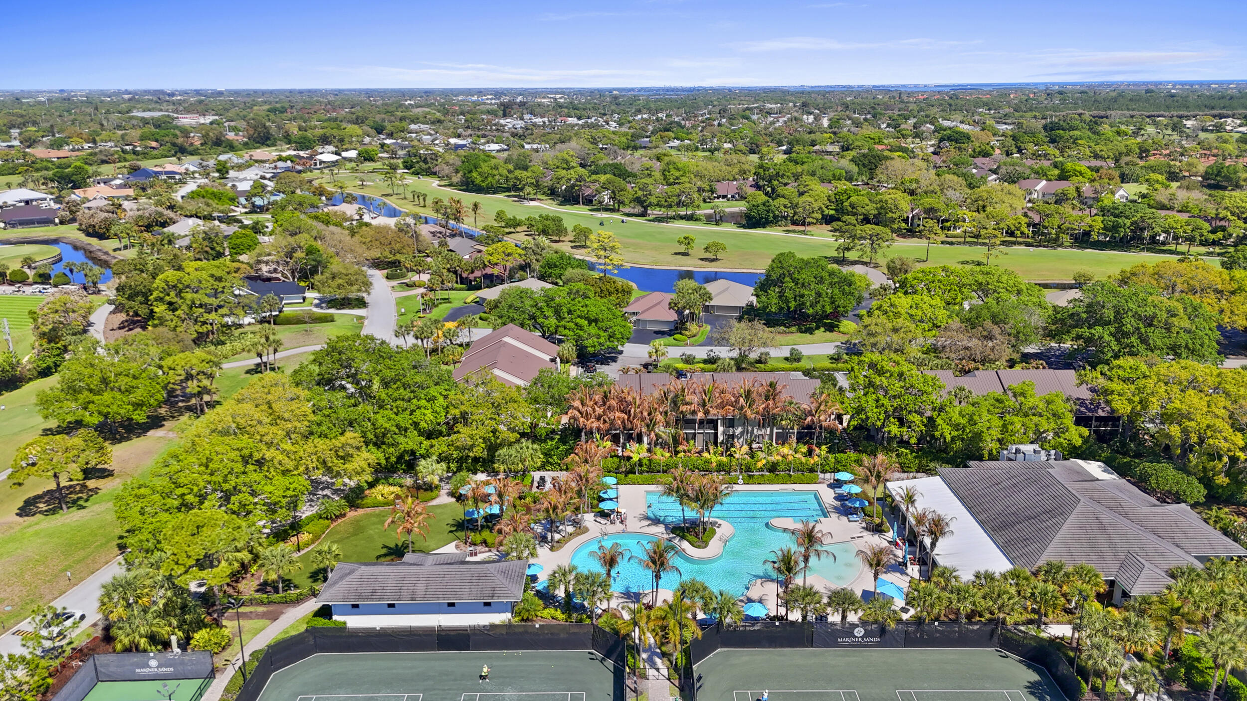 MARINER SANDS CLUB VILLAS CONDO - Residential