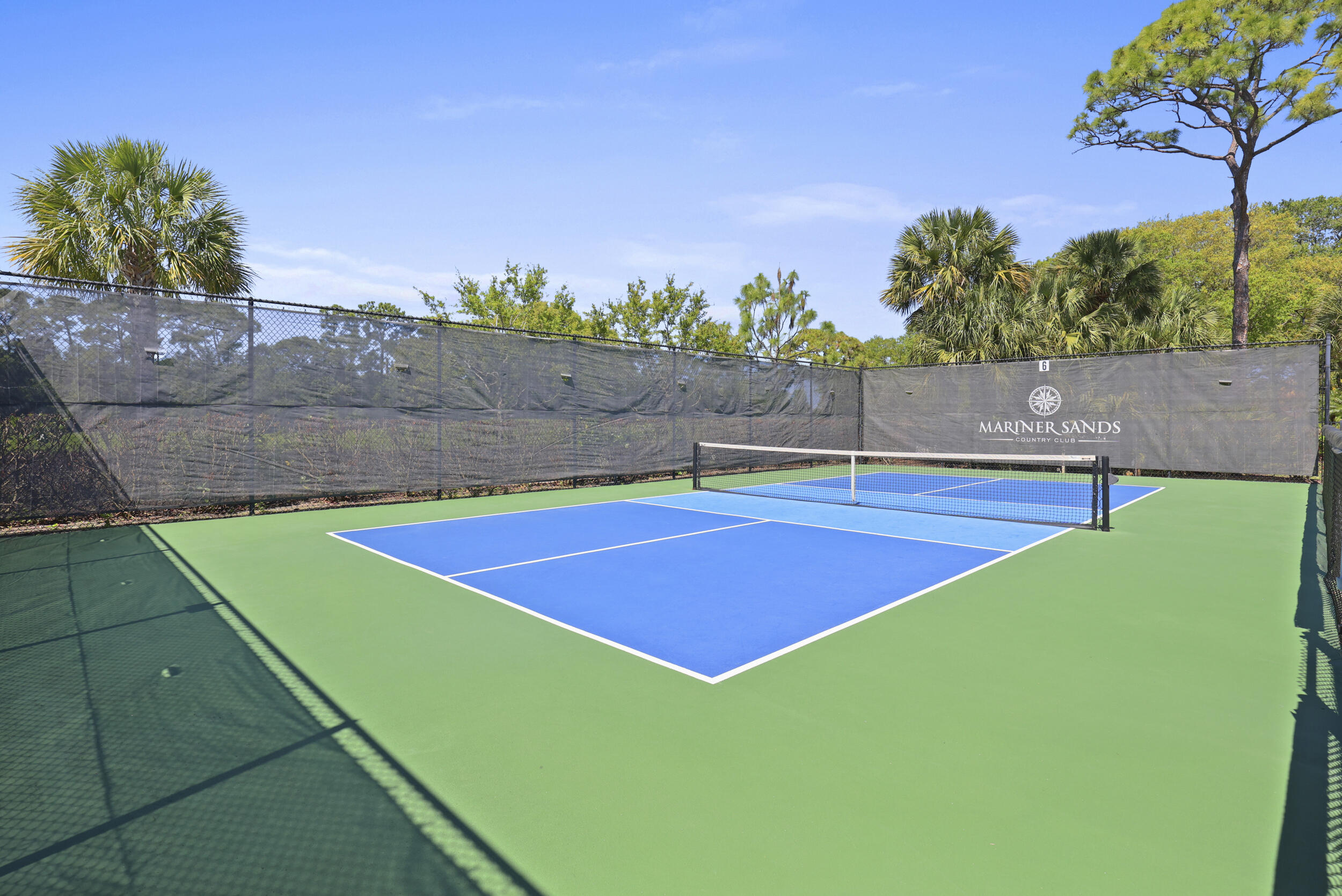 MARINER SANDS CLUB VILLAS CONDO - Residential