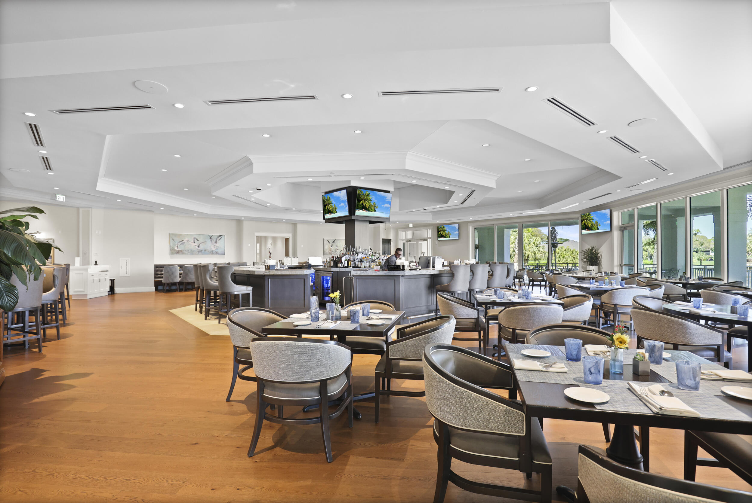 MARINER SANDS CLUB VILLAS CONDO - Residential