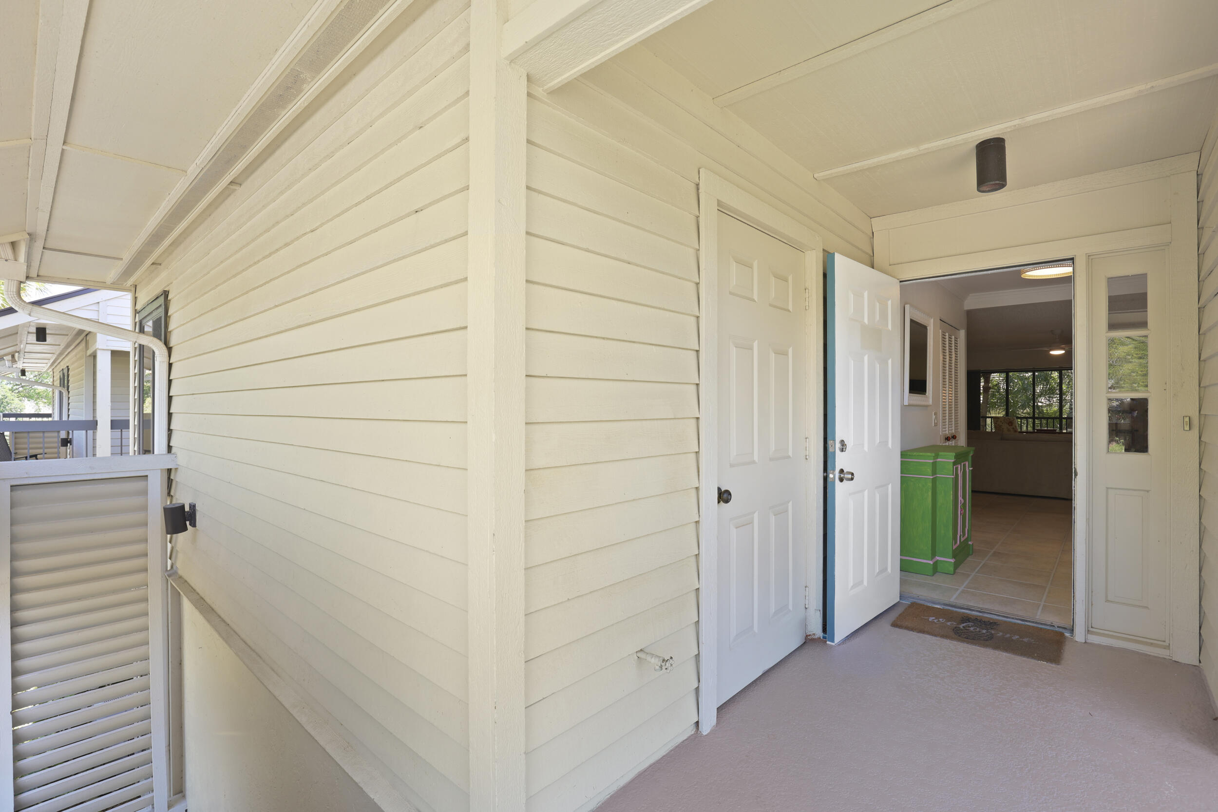 MARINER SANDS CLUB VILLAS CONDO - Residential