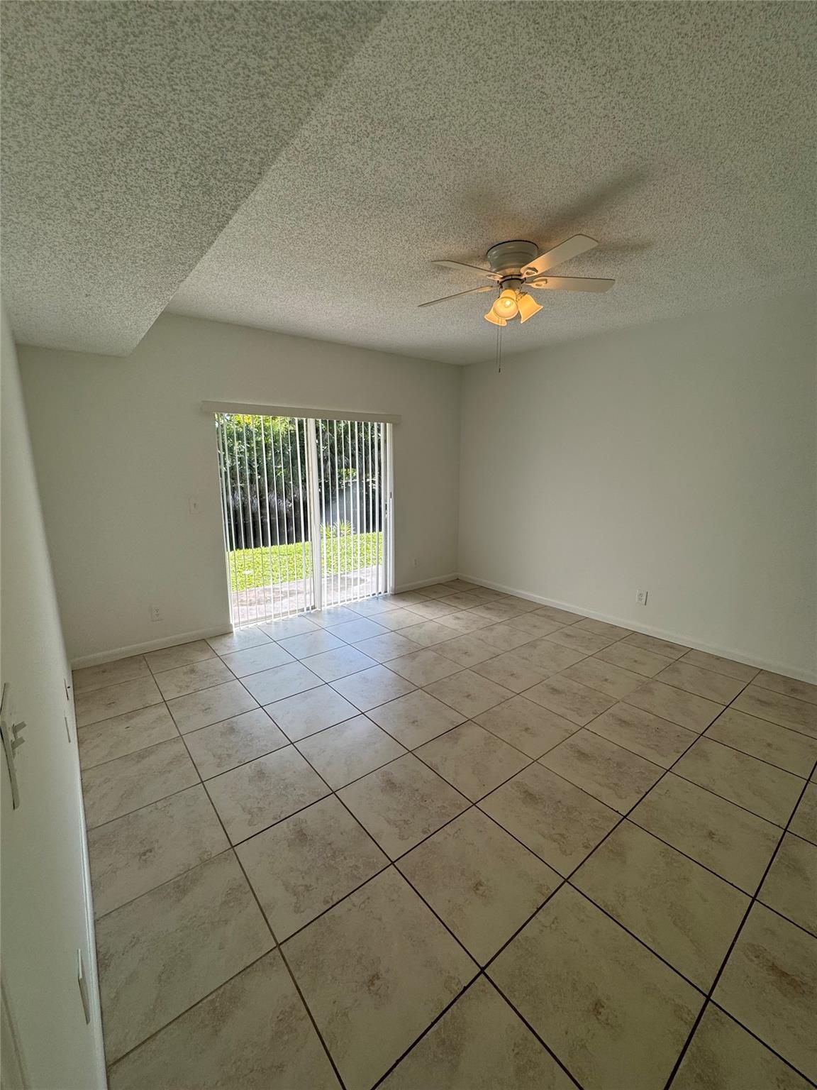 MI CASA APARTMENTS - Residential Lease