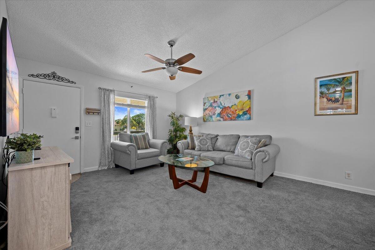 CHASEWOOD OF JUPITER - Residential