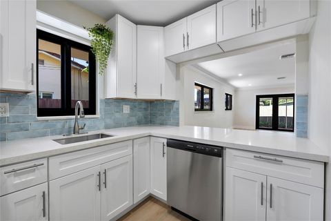 617 NE 38th Street Oakland Park FL 33334