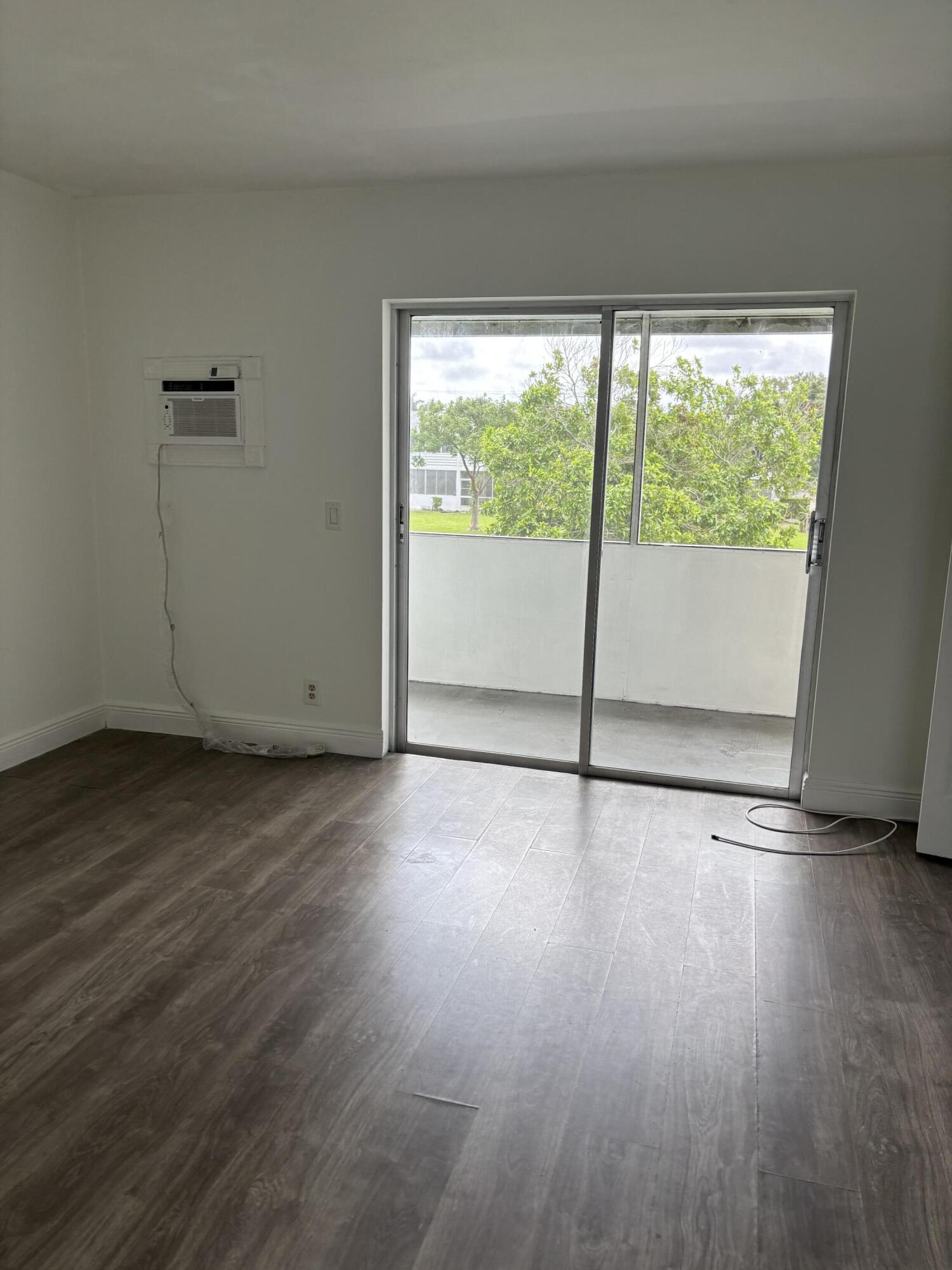 WINDSOR CONDOS - Residential