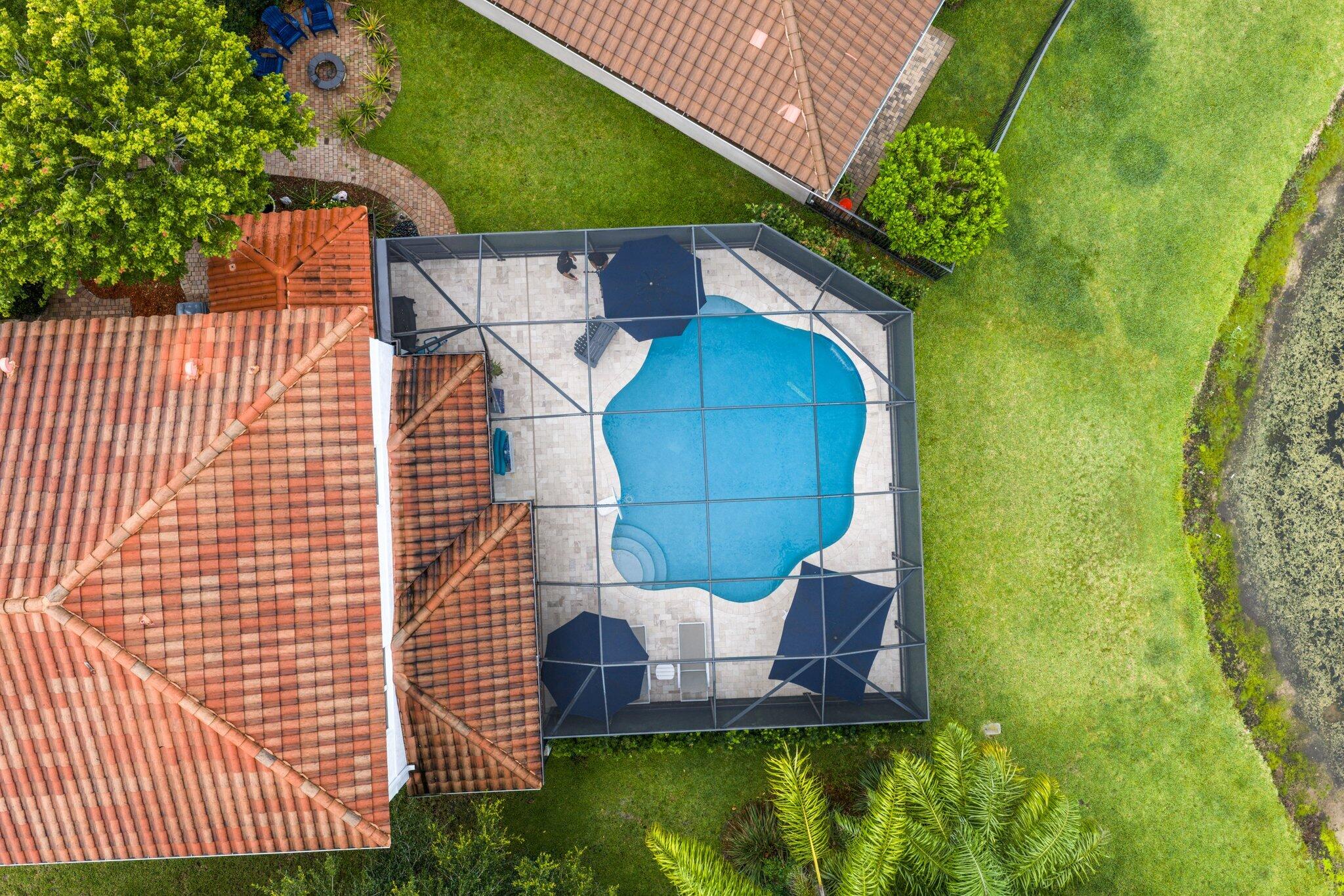 8396 Calabria Lakes Drive