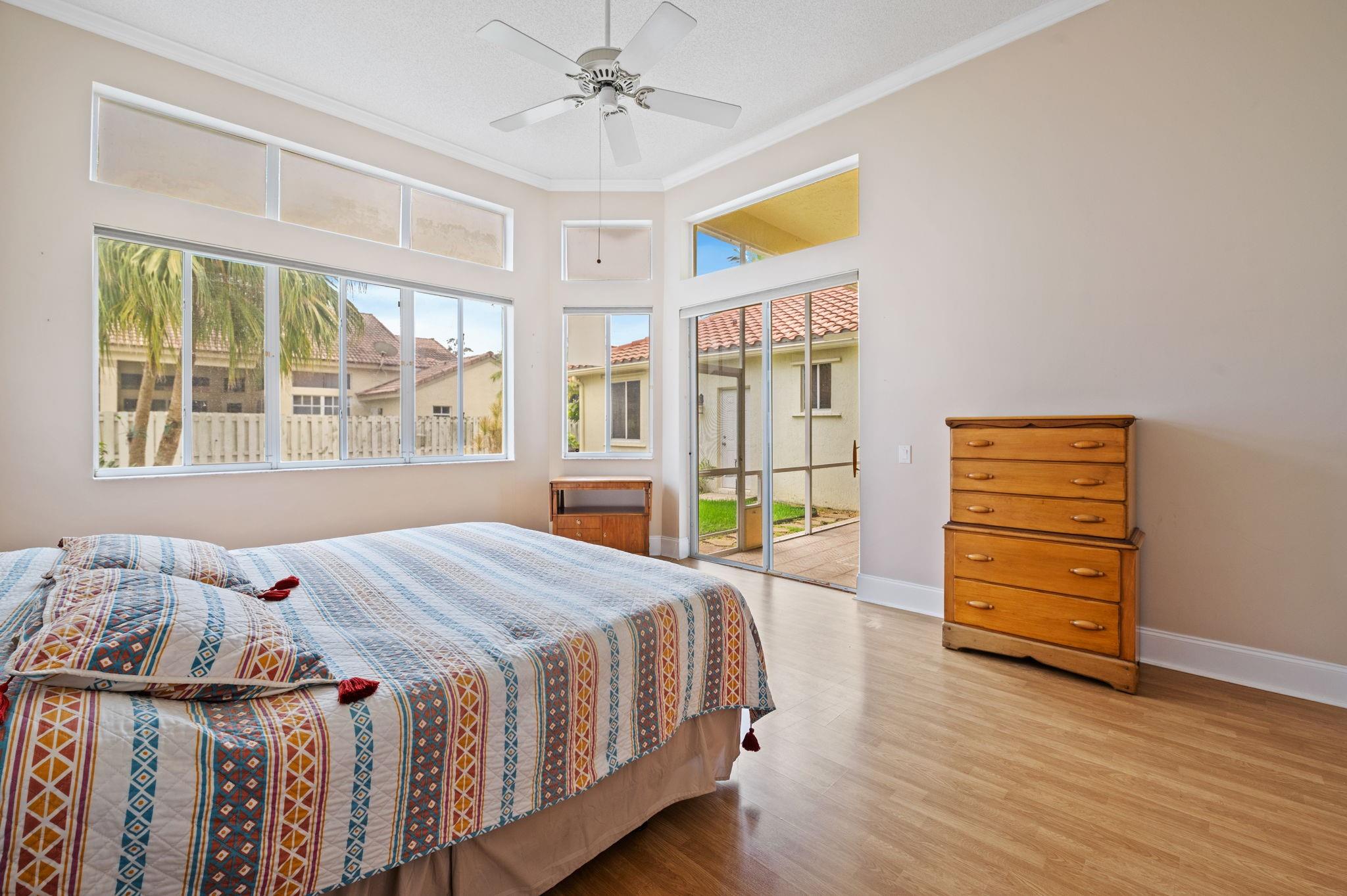 Sector 4 North 153-46 B - Residential