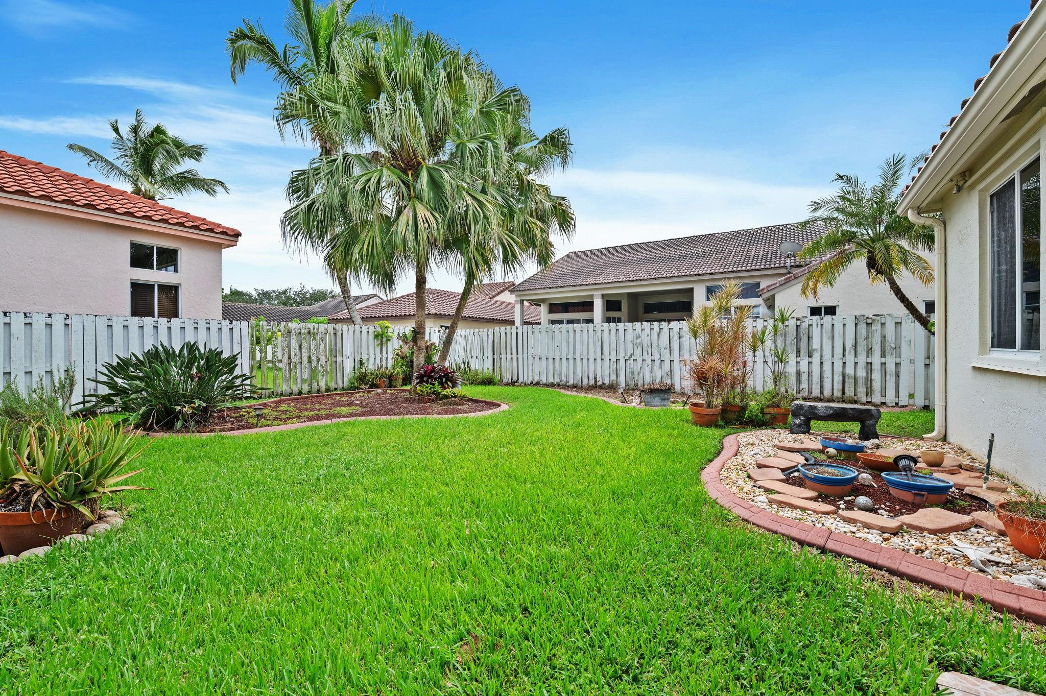 Sector 4 North 153-46 B - Residential