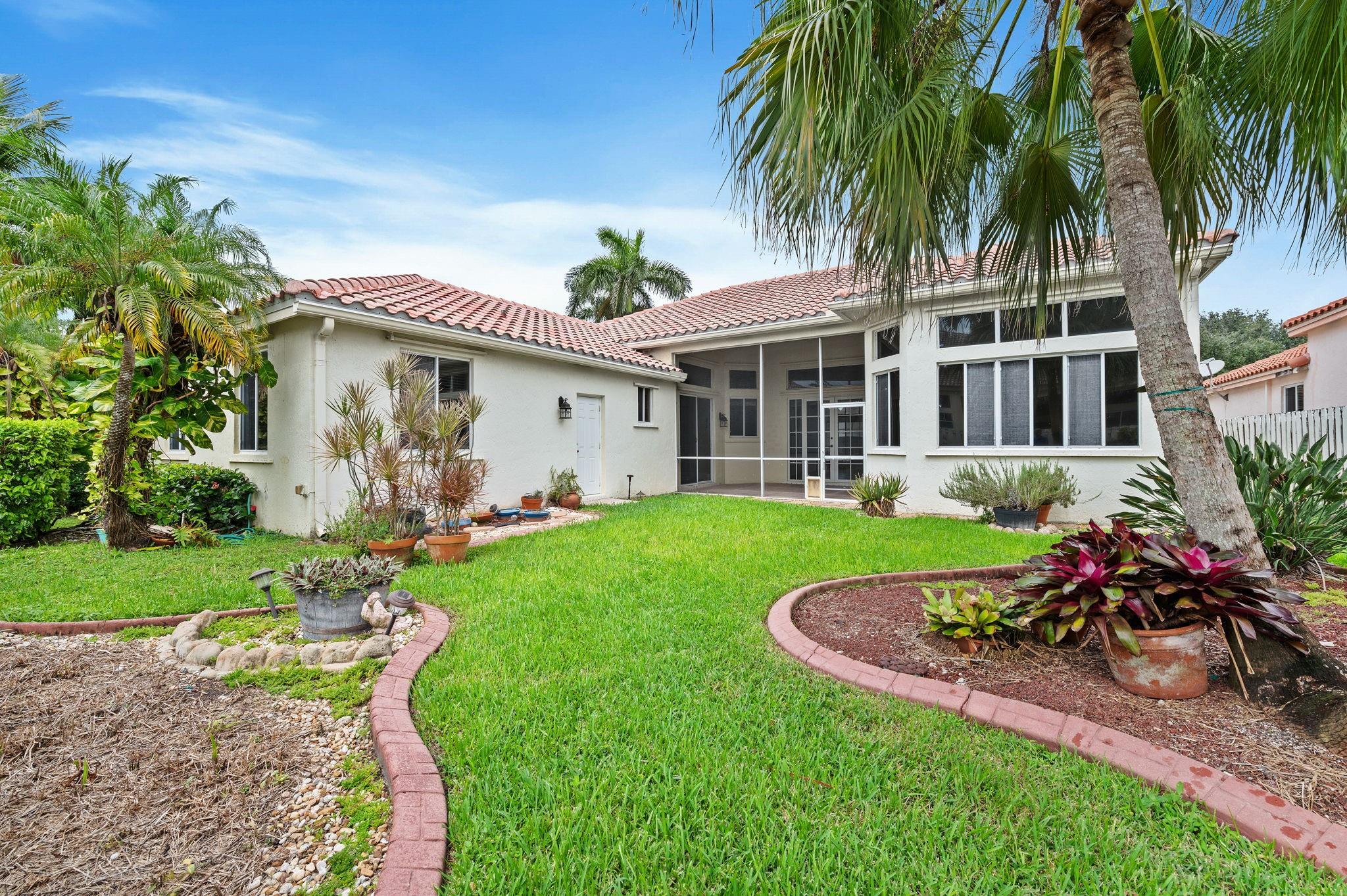 Sector 4 North 153-46 B - Residential