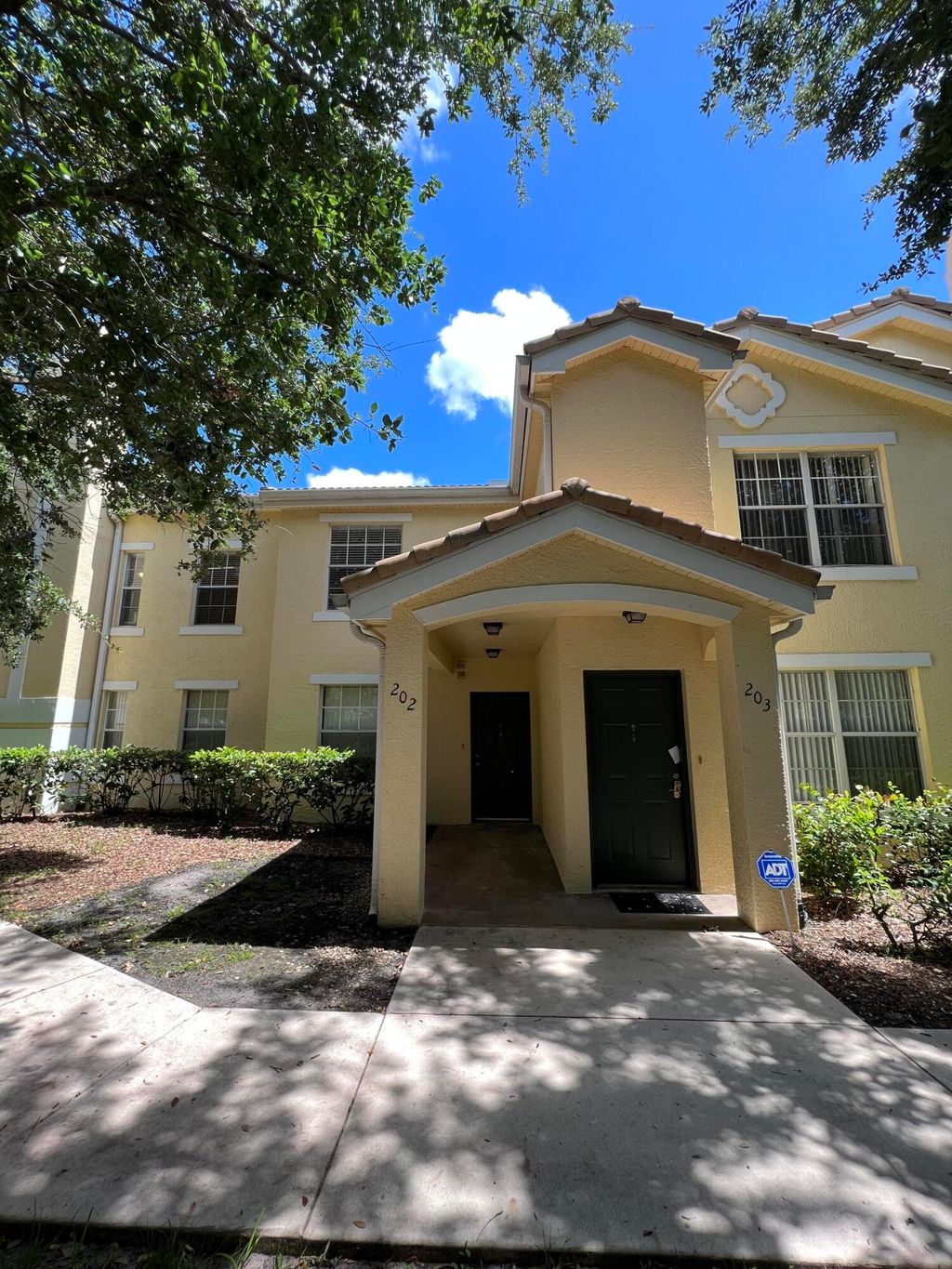 Photo of 110 SW Peacock Boulevard #6-202, Port Saint Lucie, FL 34986 (MLS # R10804881)