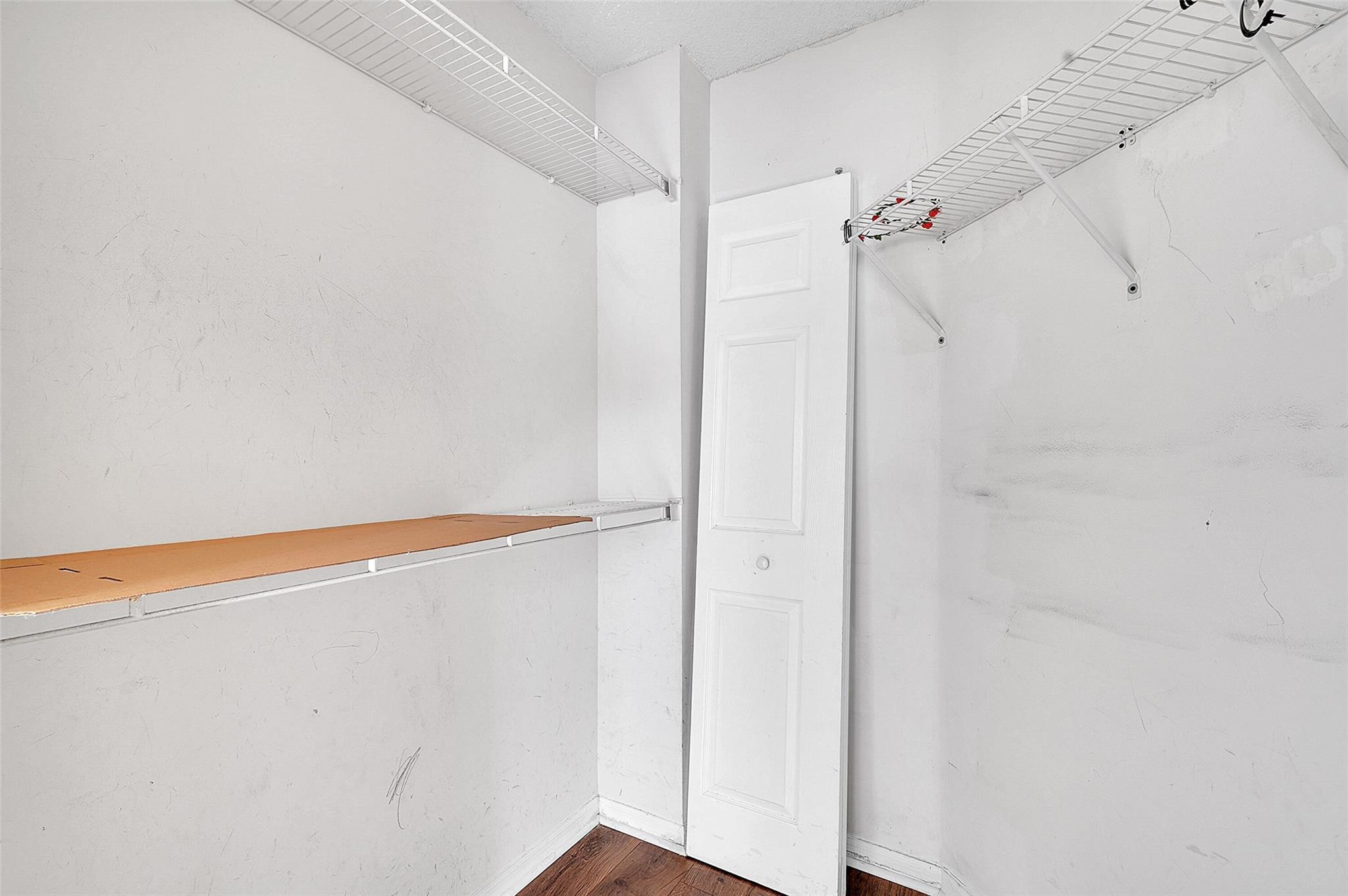 La Via - Residential