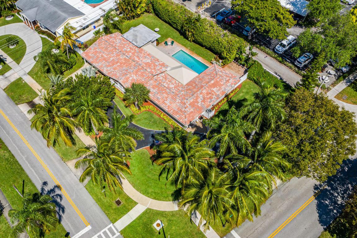 COUNTRY CLUB ADD TO VILLAGE OF NORTH PALM BEACH - Residential