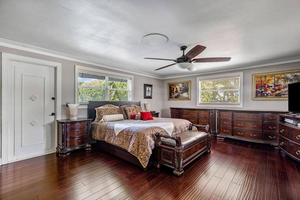 COUNTRY CLUB ADD TO VILLAGE OF NORTH PALM BEACH - Residential