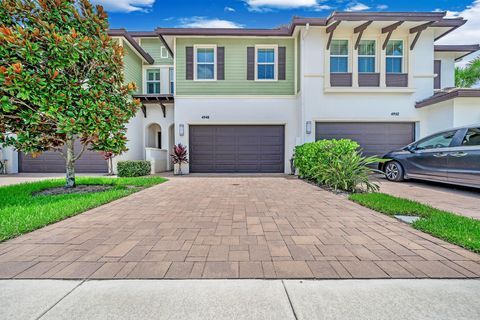 4948 Pointe Midtown Way Palm Beach Gardens FL 33418