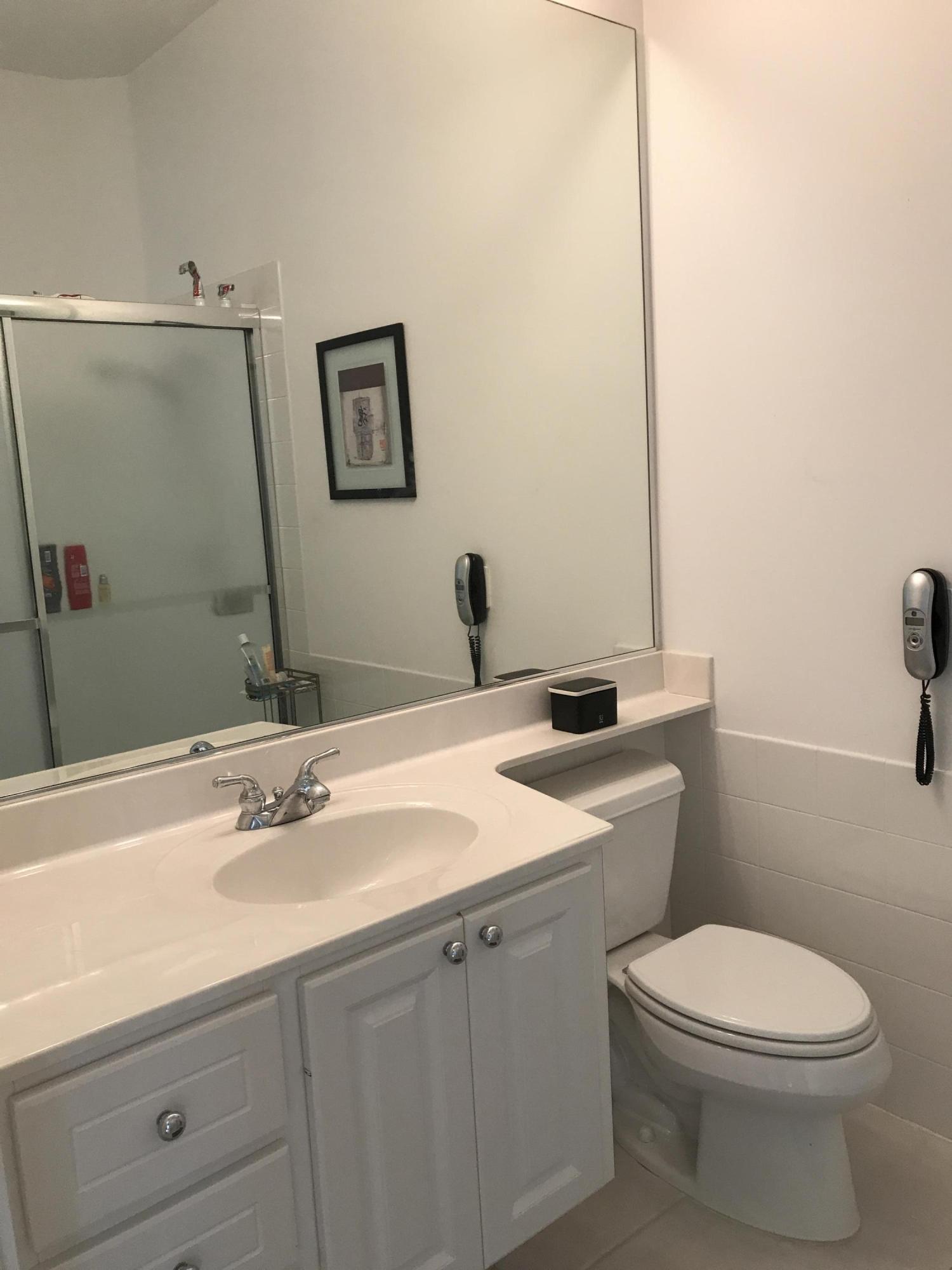 VILLAGEWALK OF WELLINGTON 2 - Residential