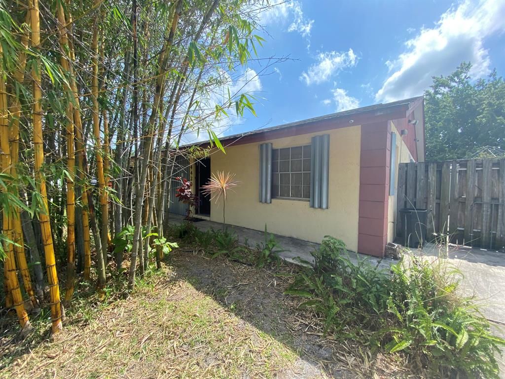 Photo of 4420 SE Chesapeake Bay Drive, Stuart, FL 34997 (MLS # R10712478)