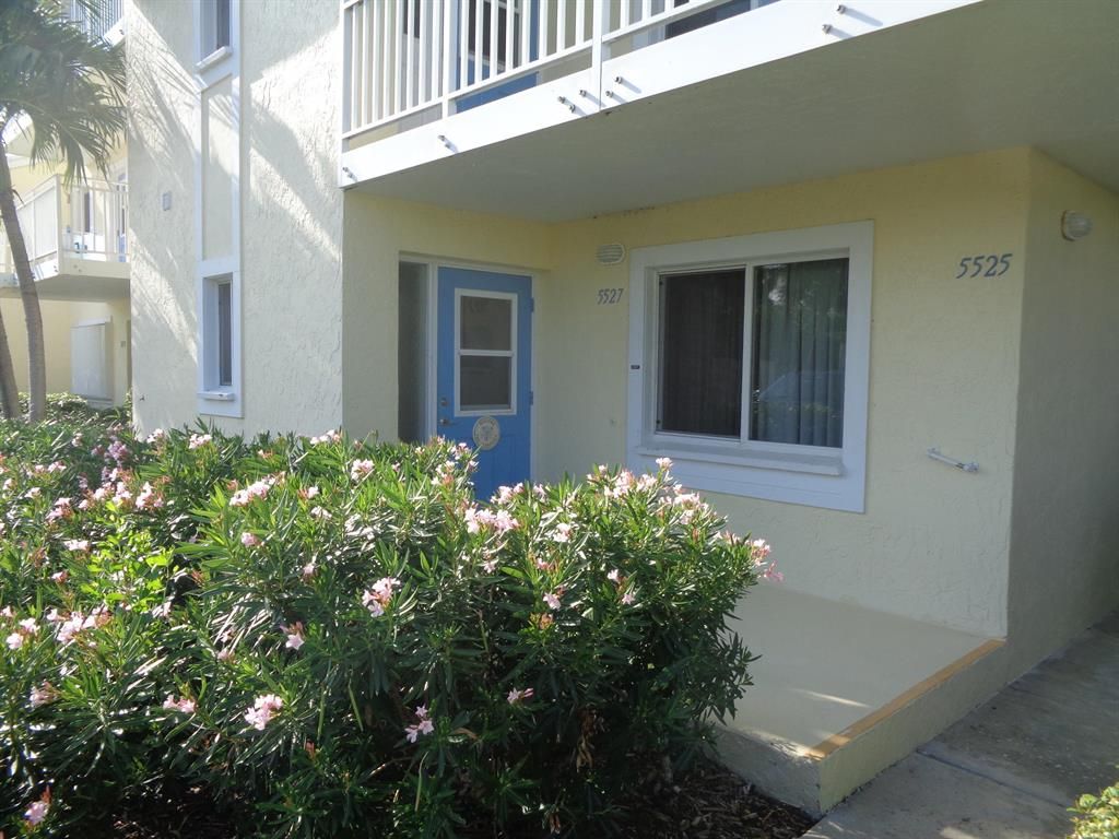 Photo of 5527 NE Gulfstream Way, Stuart, FL 34996 (MLS # R10746027)