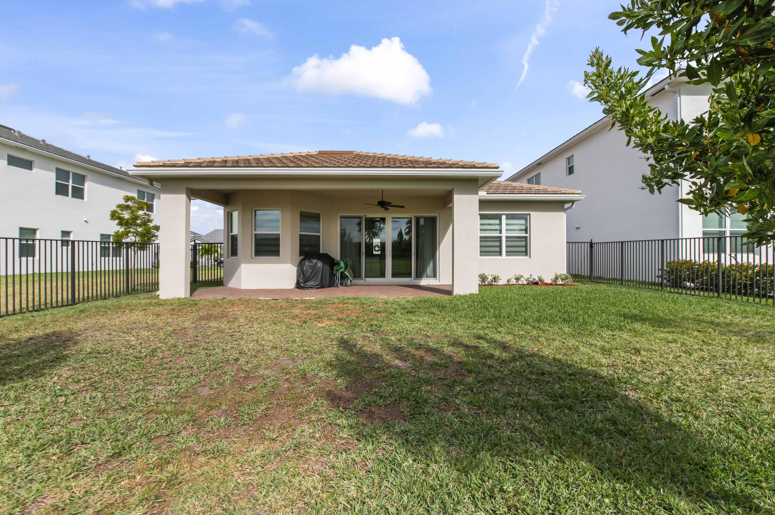 ORCHARDS OF WESTLAKE - Residential