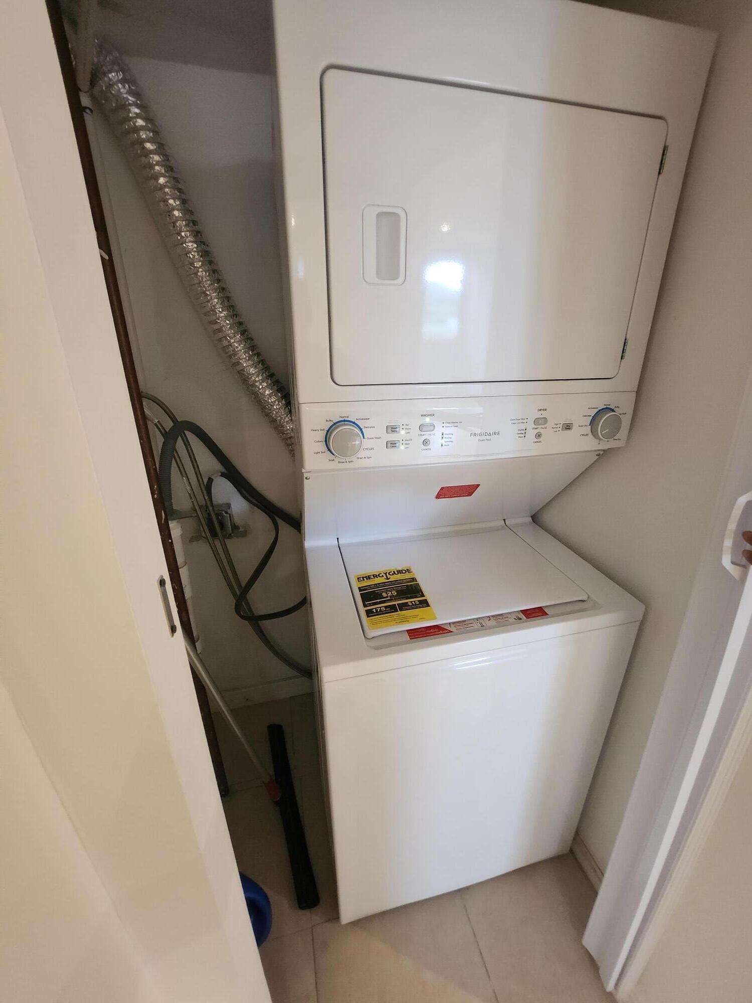 EL CASTELAY CONDO - Residential