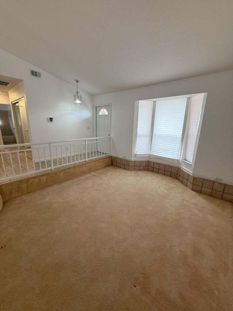 ROOSEVELT ESTATES - Residential