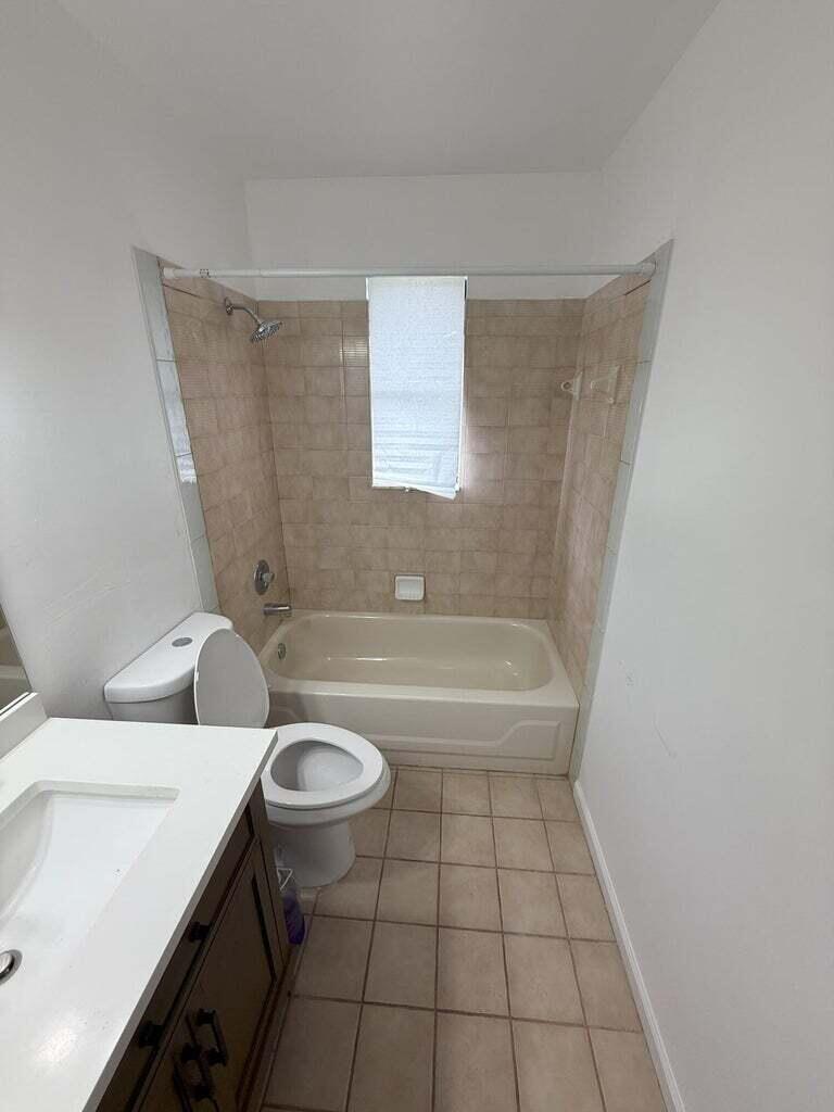 ROOSEVELT ESTATES - Residential