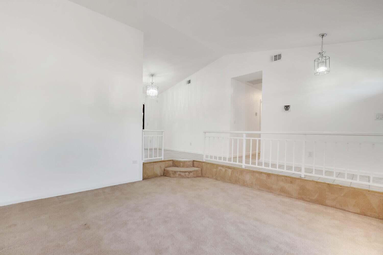 ROOSEVELT ESTATES - Residential