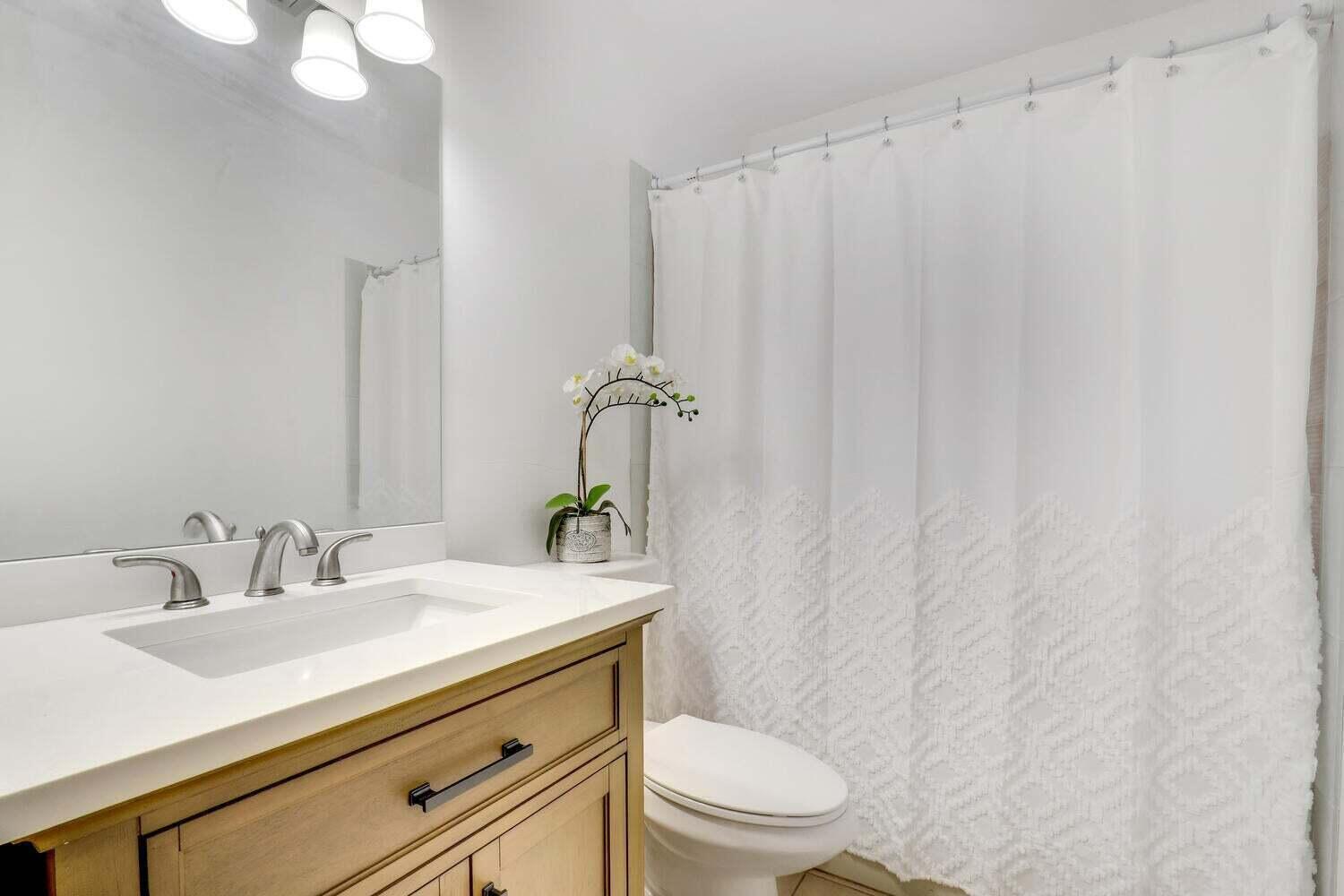 ROOSEVELT ESTATES - Residential