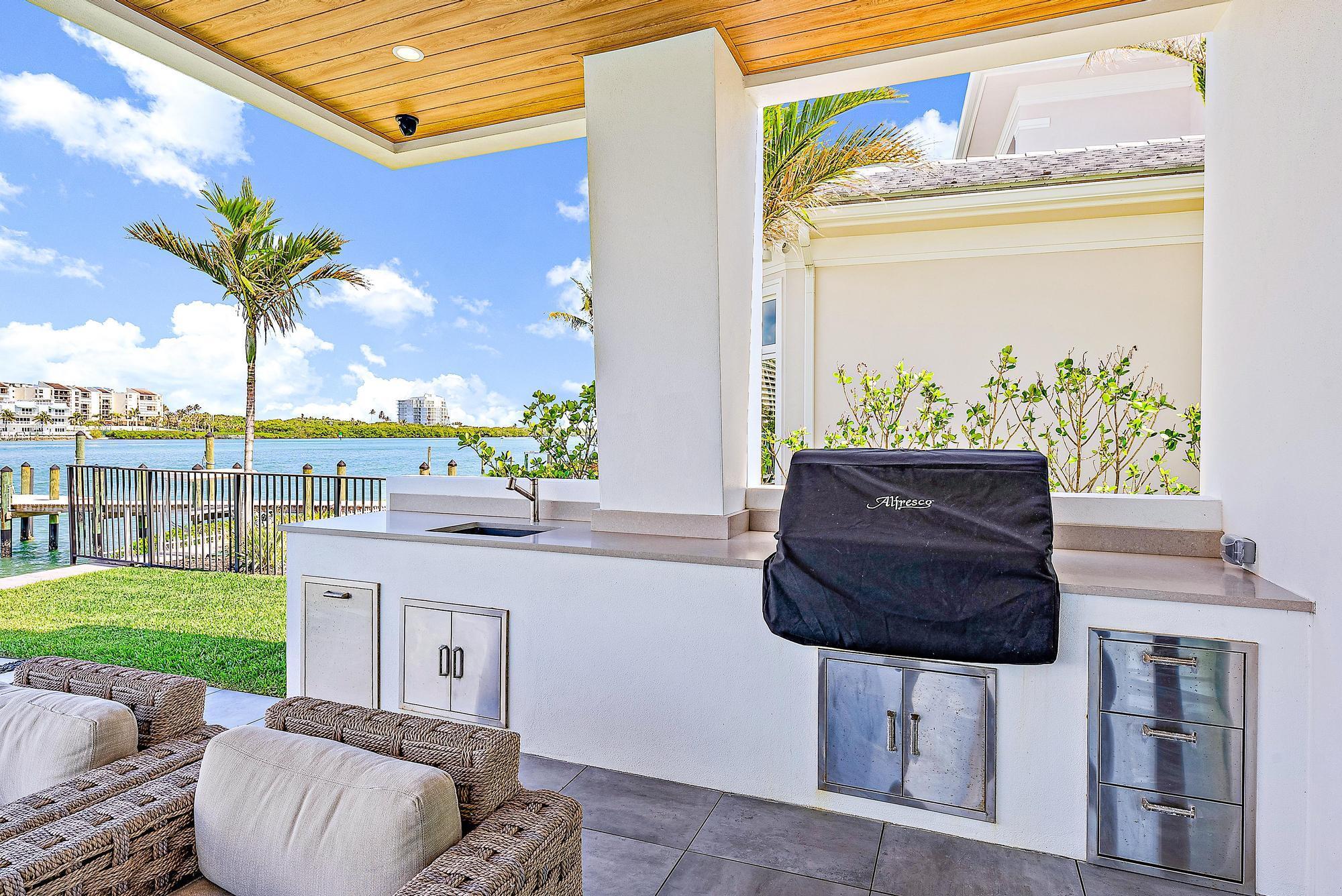 JUPITER HEIGHTS - Residential