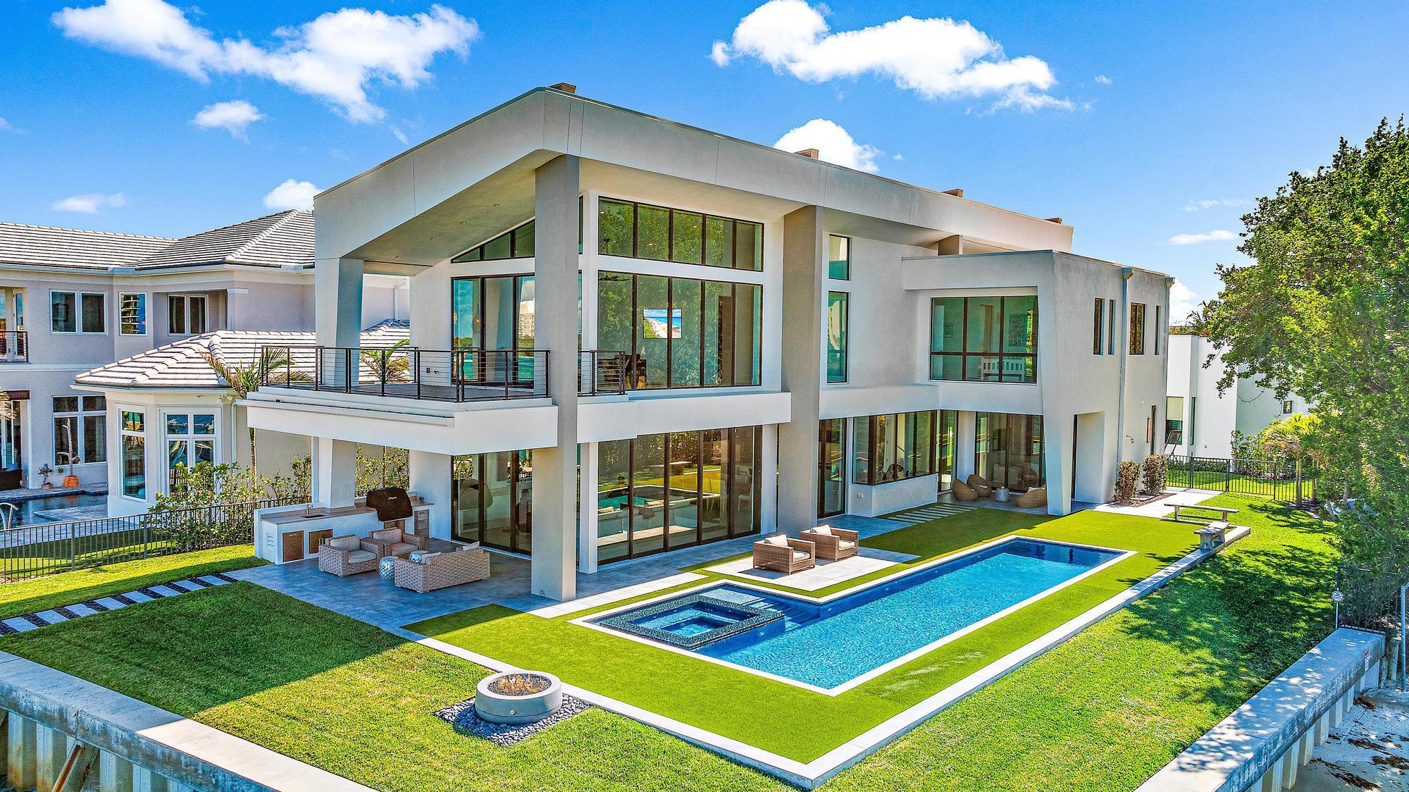 JUPITER HEIGHTS - Residential