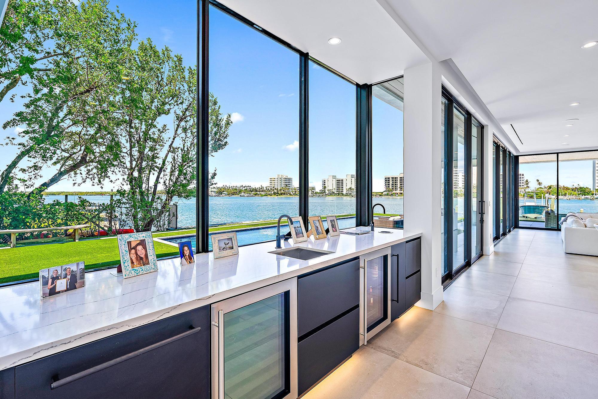 JUPITER HEIGHTS - Residential