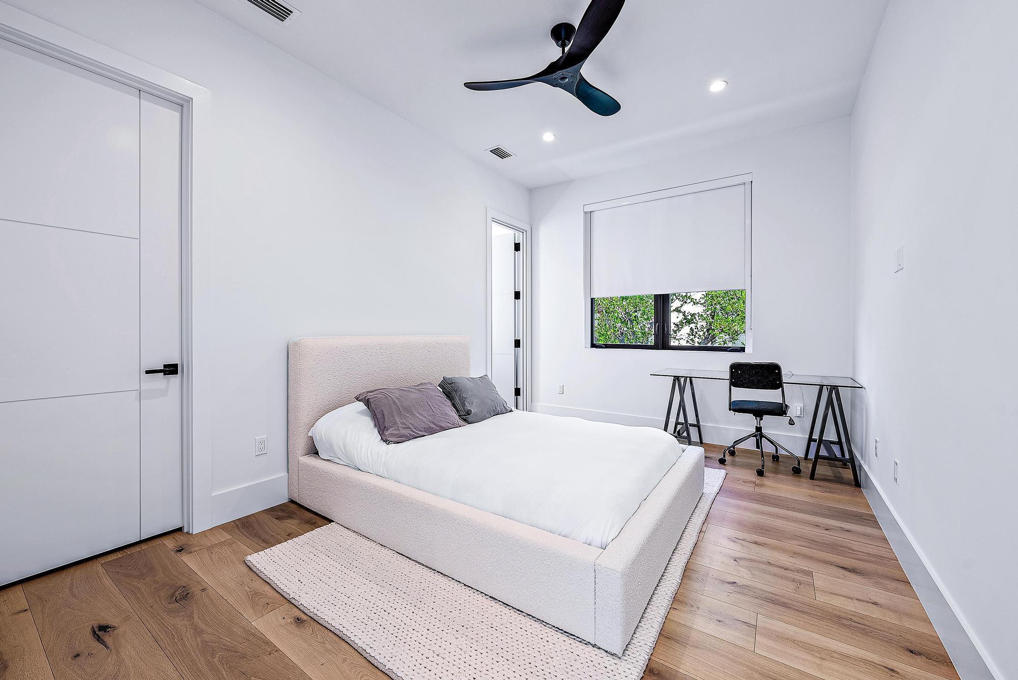 JUPITER HEIGHTS - Residential