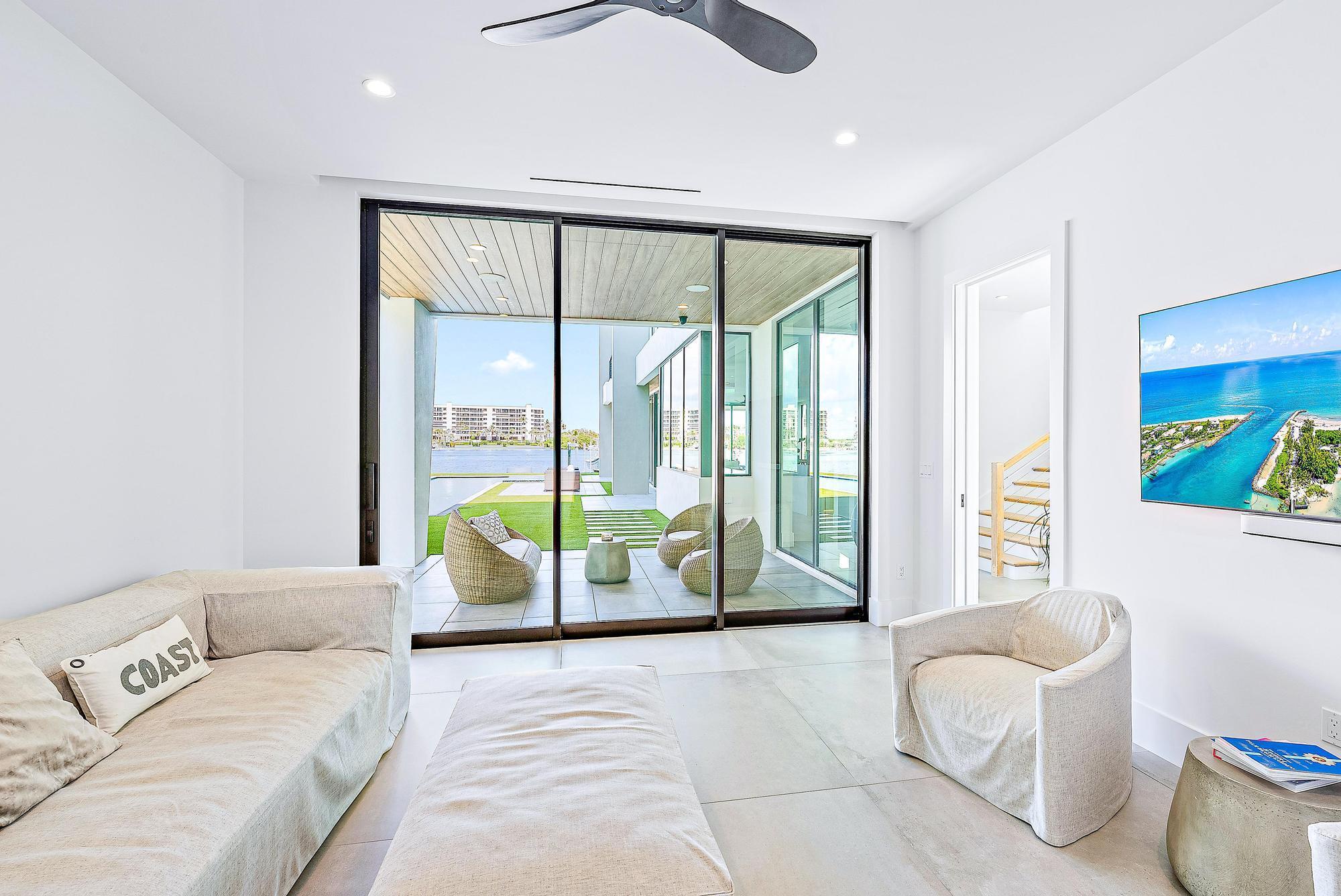 JUPITER HEIGHTS - Residential