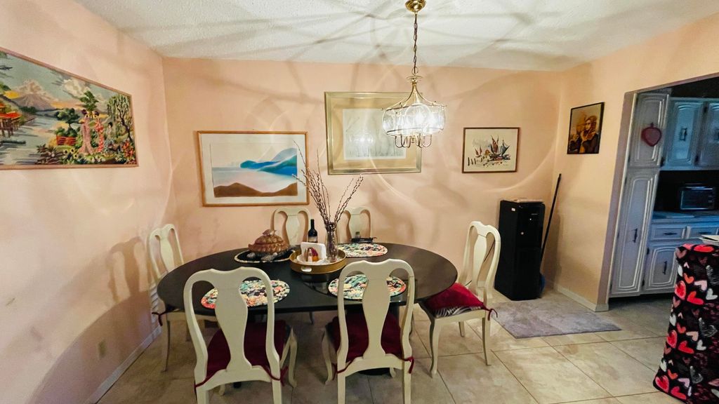 Photo of 910 South Drive #B, Delray Beach, FL 33445 (MLS # R11151034)