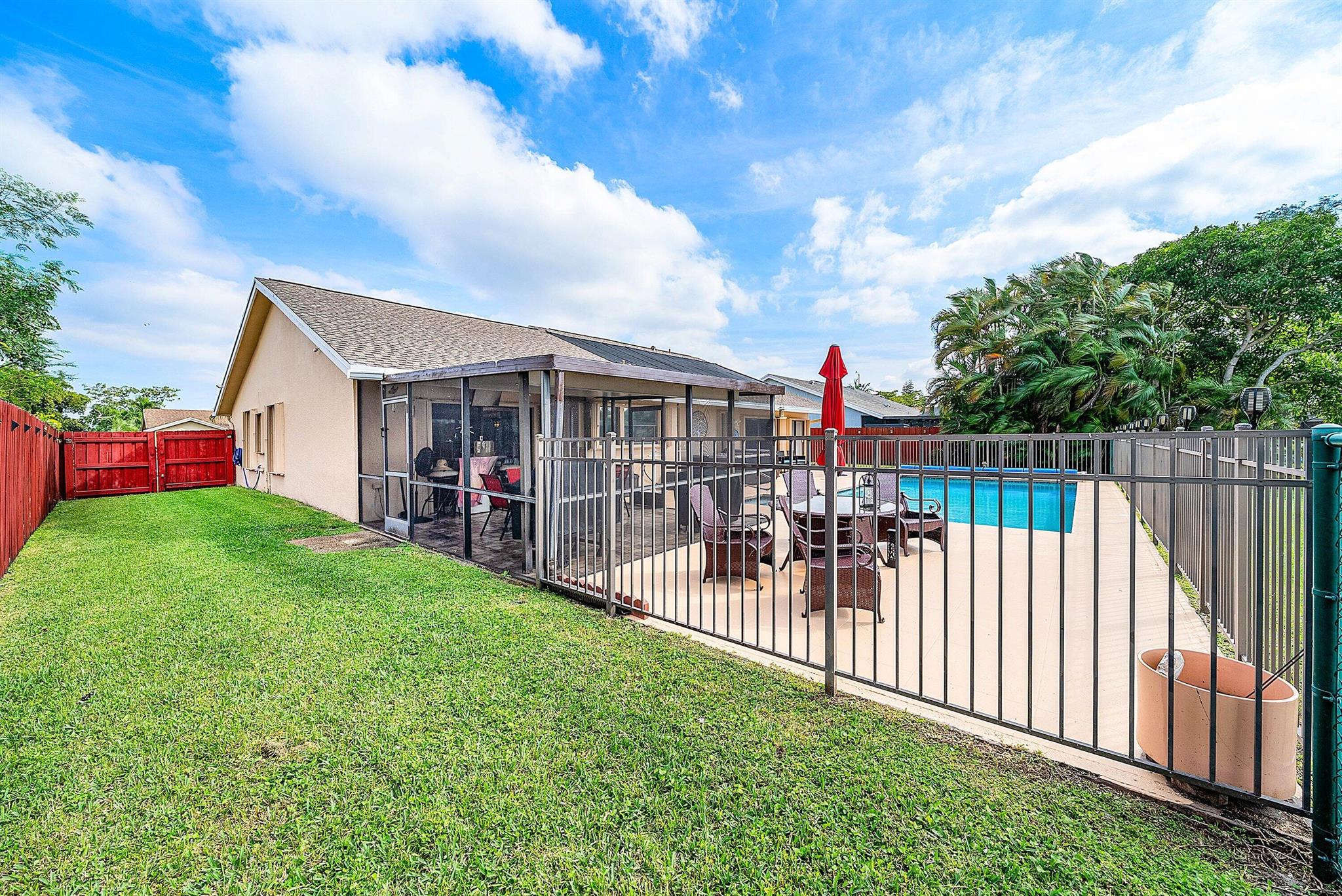 AMERICAN HOMES AT BOCA RA - Residential