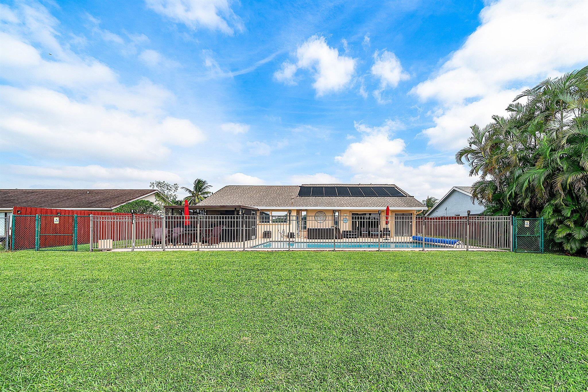 AMERICAN HOMES AT BOCA RA - Residential