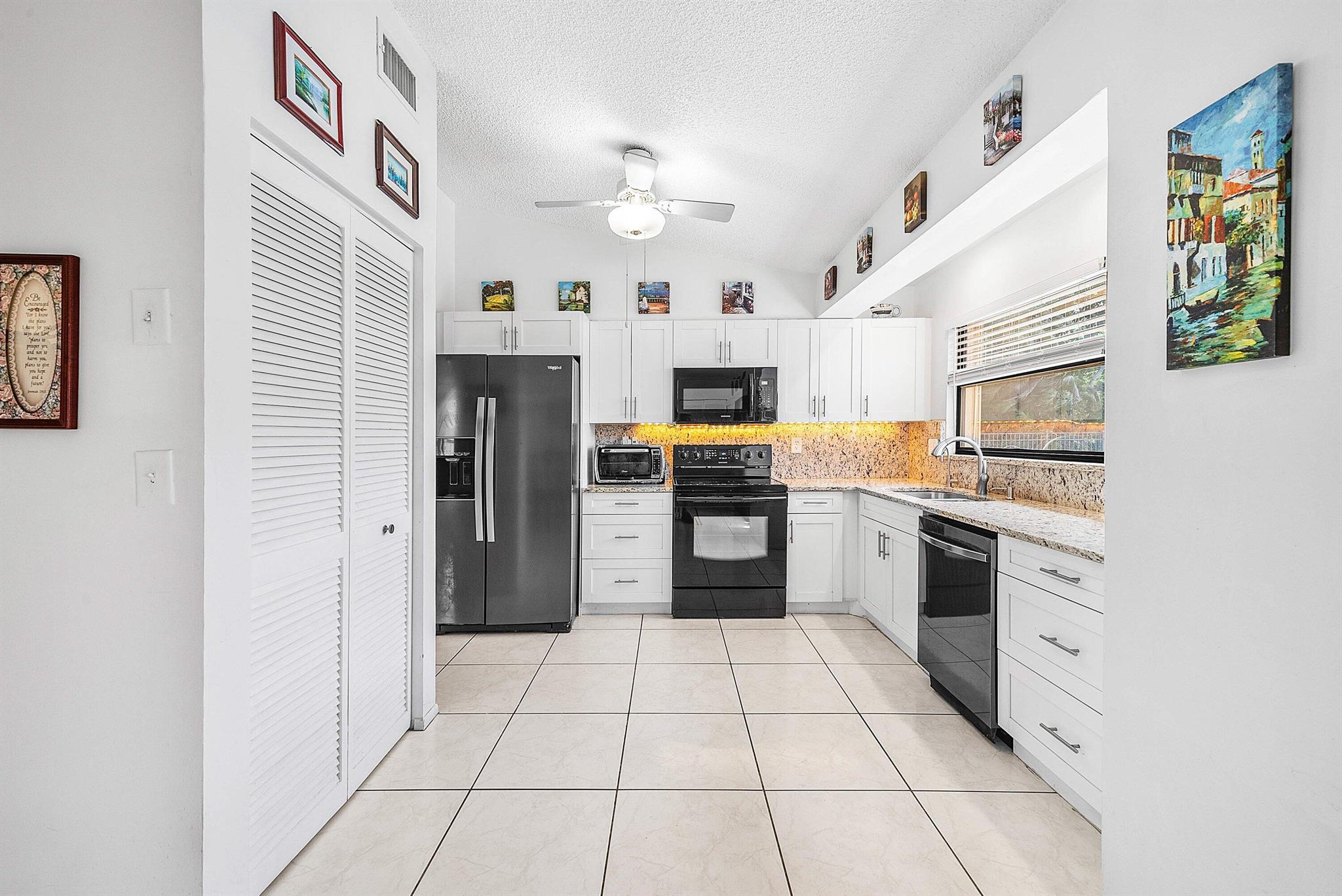 AMERICAN HOMES AT BOCA RA - Residential