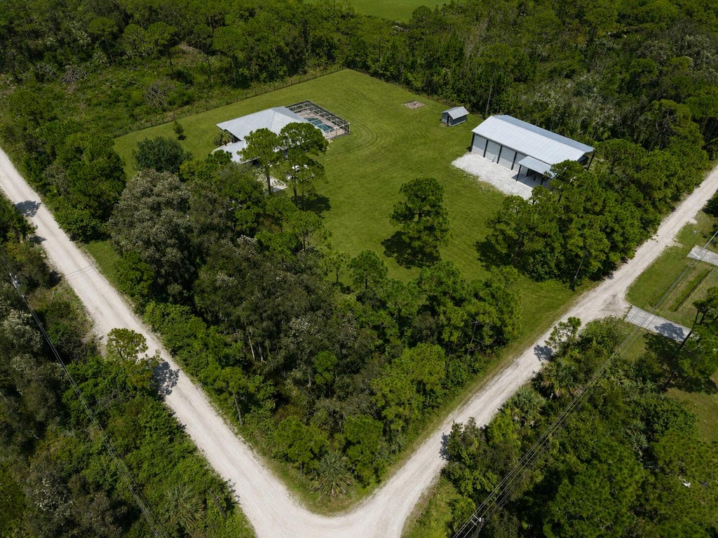 Photo of 5224 Southwind Trail, Fort Pierce, FL 34951 (MLS # B26067534)