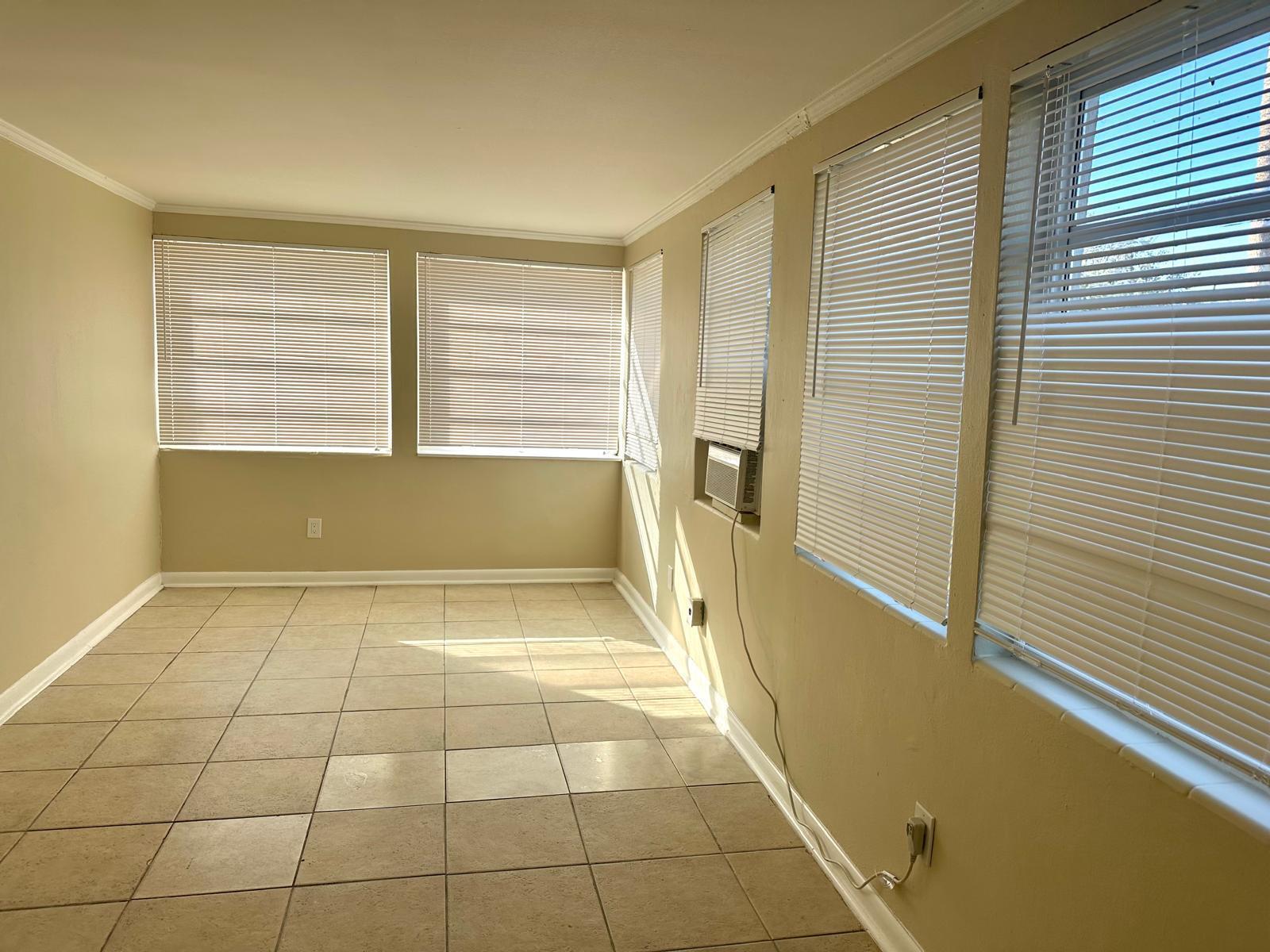 ELMER ROBB'S SUBDIVISION - Residential Lease