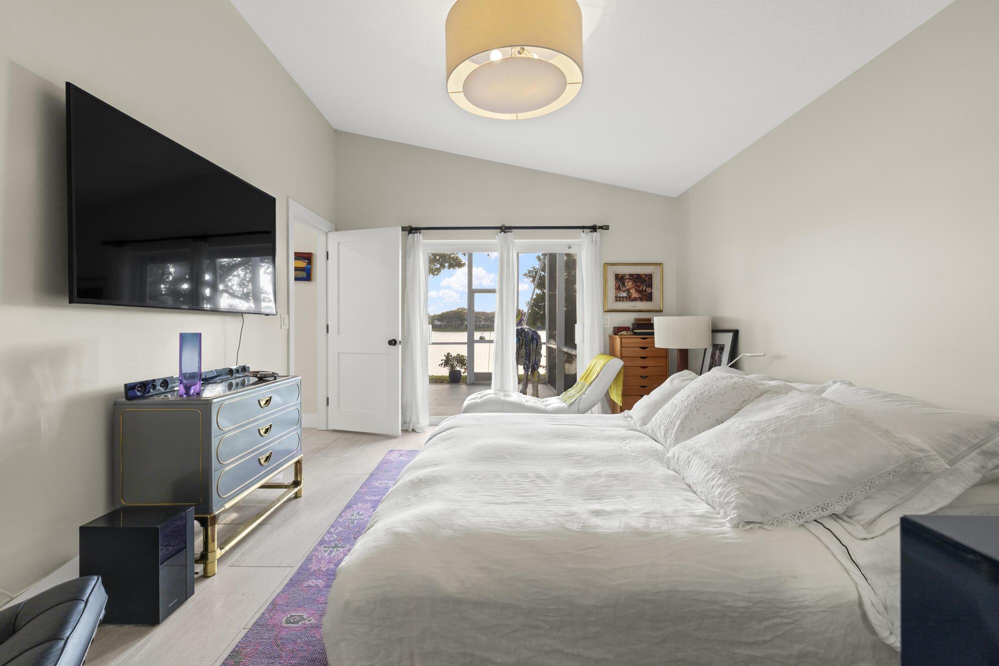 Sunset point - Residential