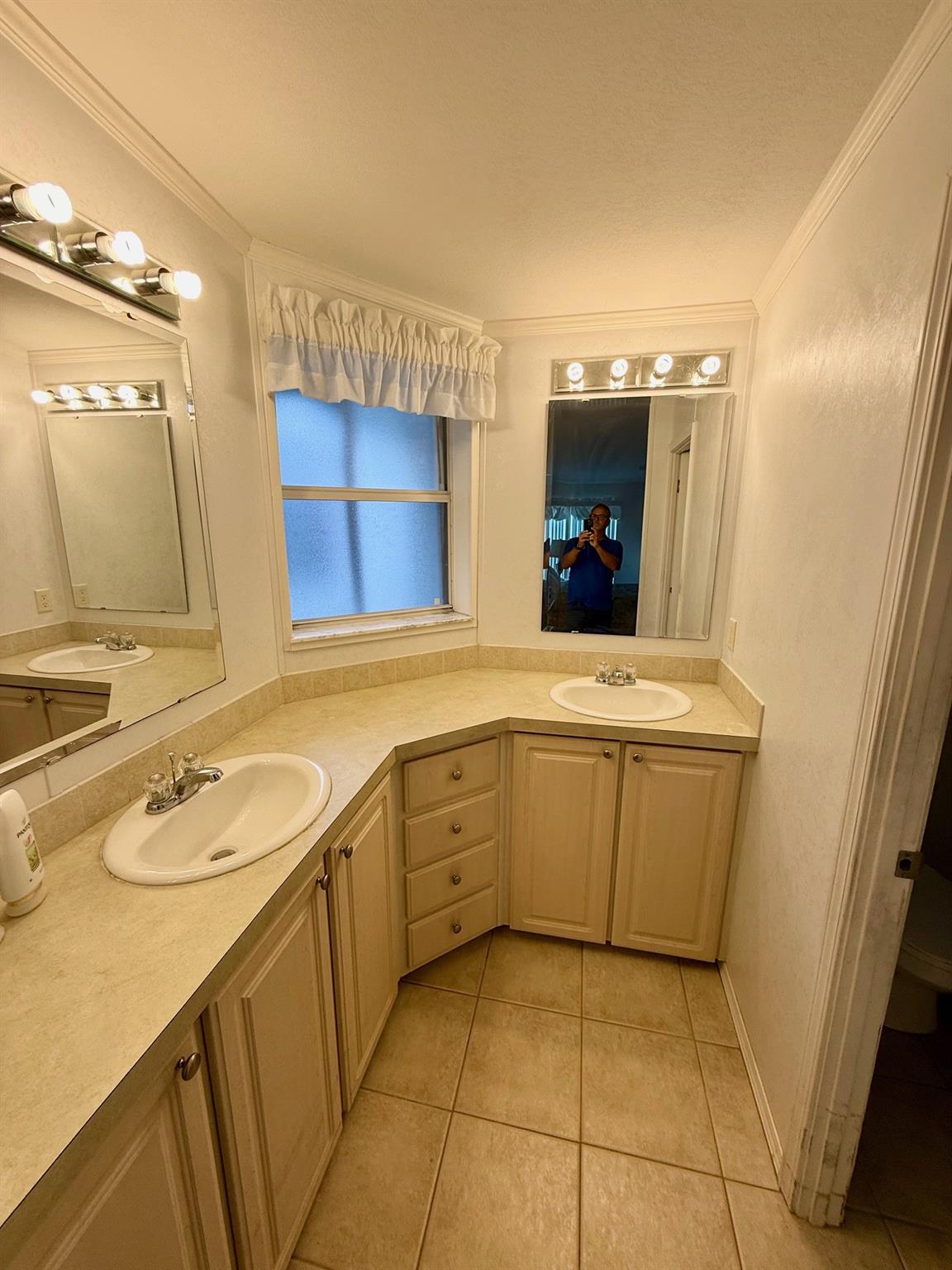 Park City Sec Two 56-25 B - Residential