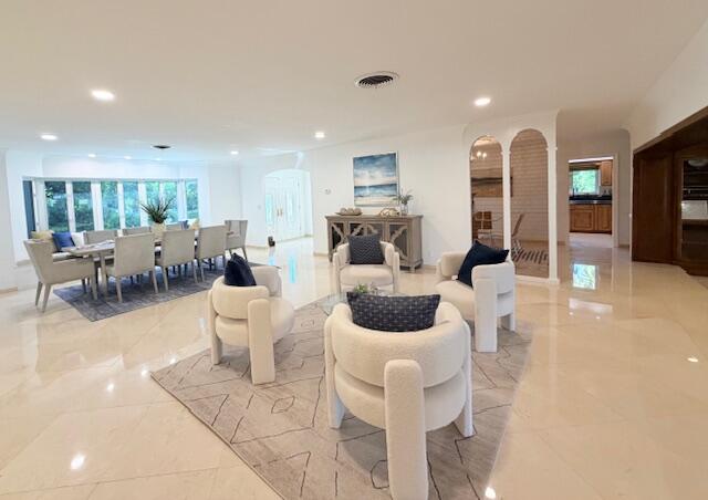 SEA RANCH LAKES - Residential