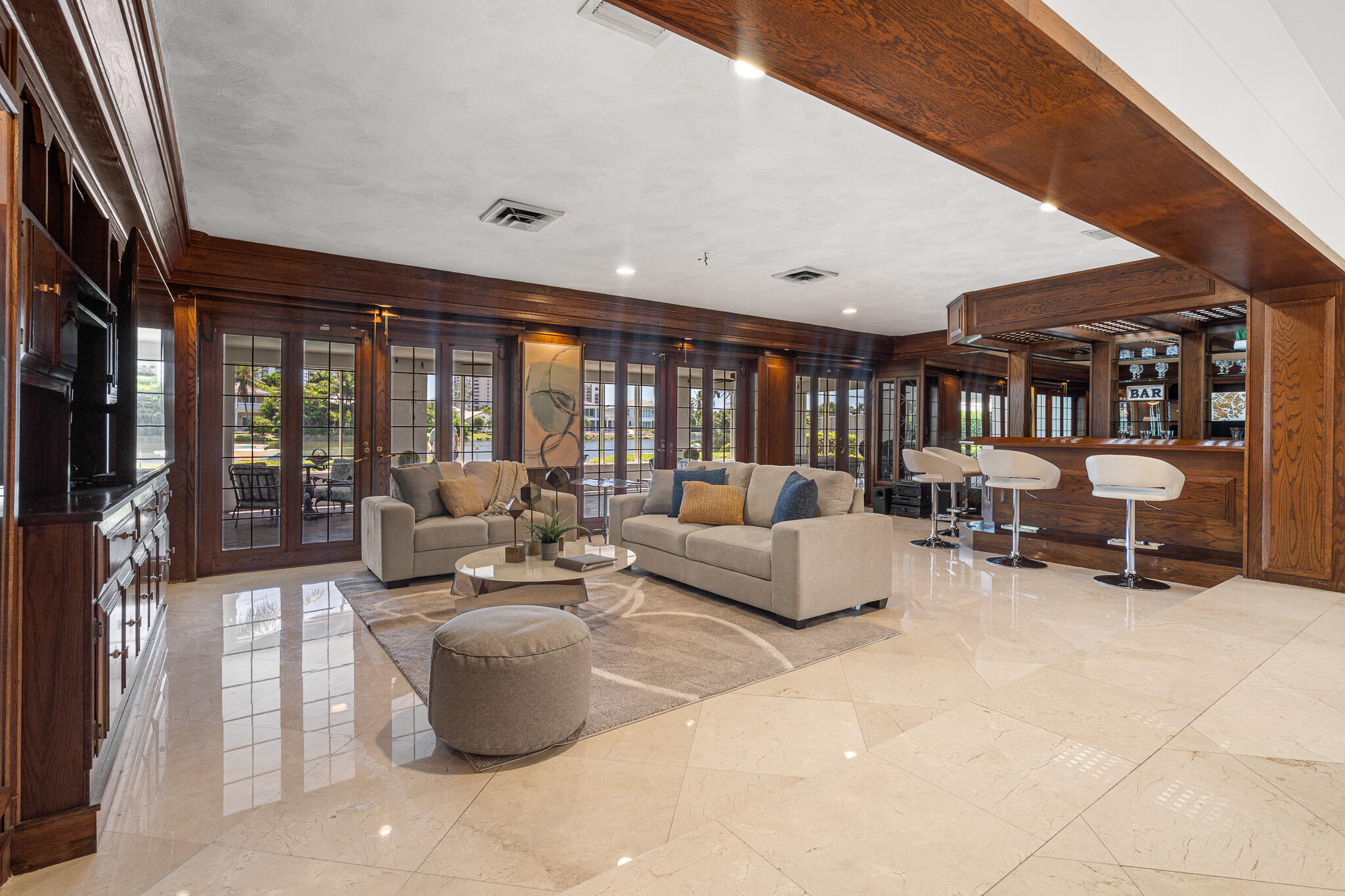 SEA RANCH LAKES - Residential