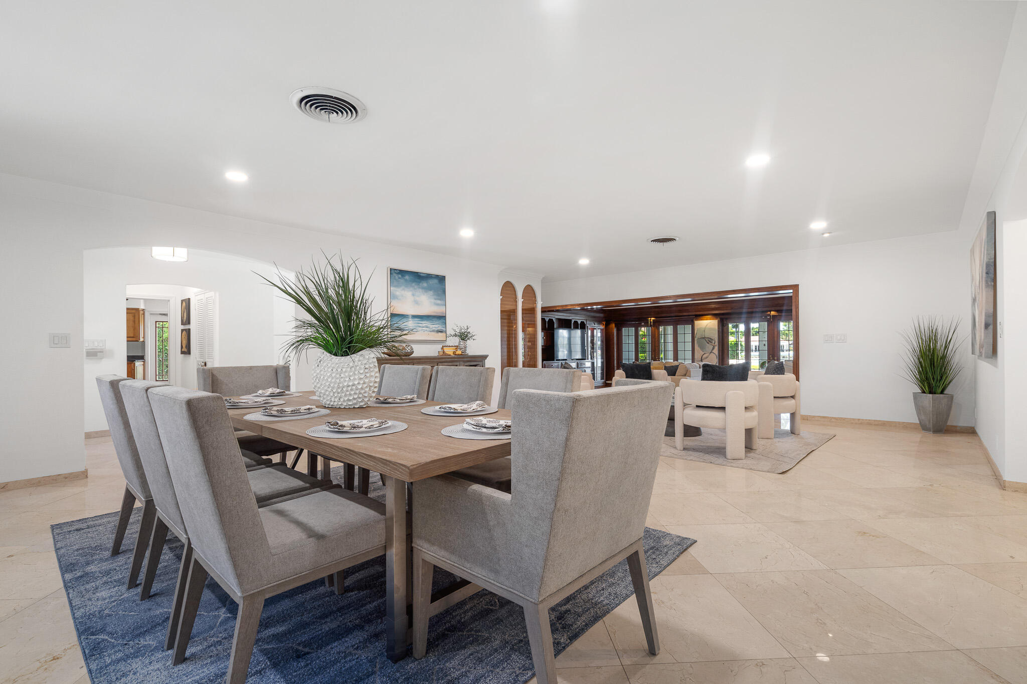 SEA RANCH LAKES - Residential