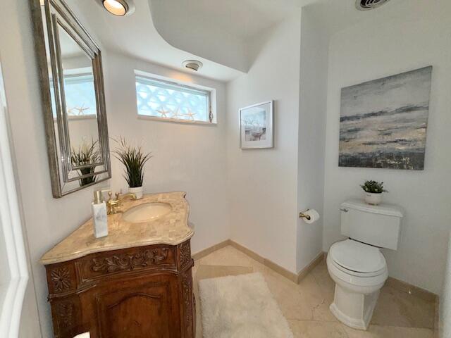 SEA RANCH LAKES - Residential