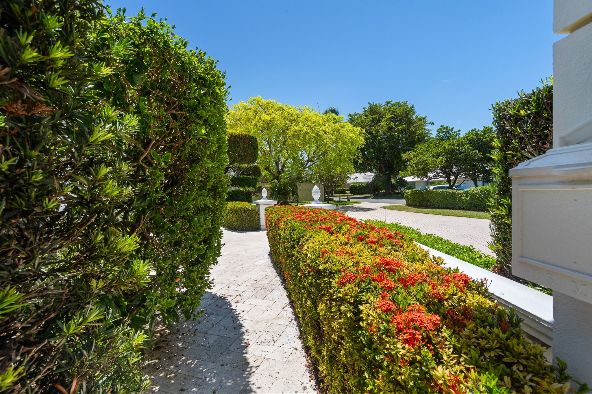 SEA RANCH LAKES - Residential