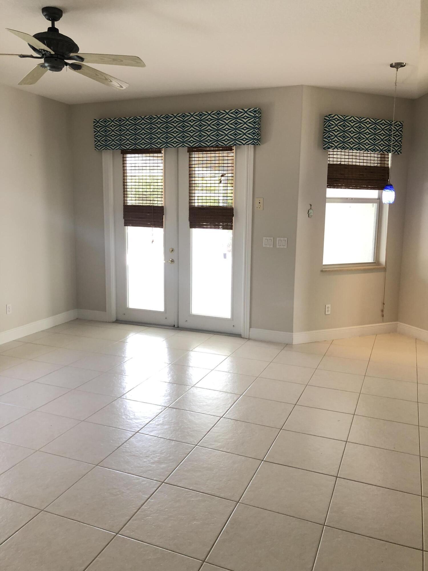 PORT ST LUCIE SECTION 39 - Residential Lease